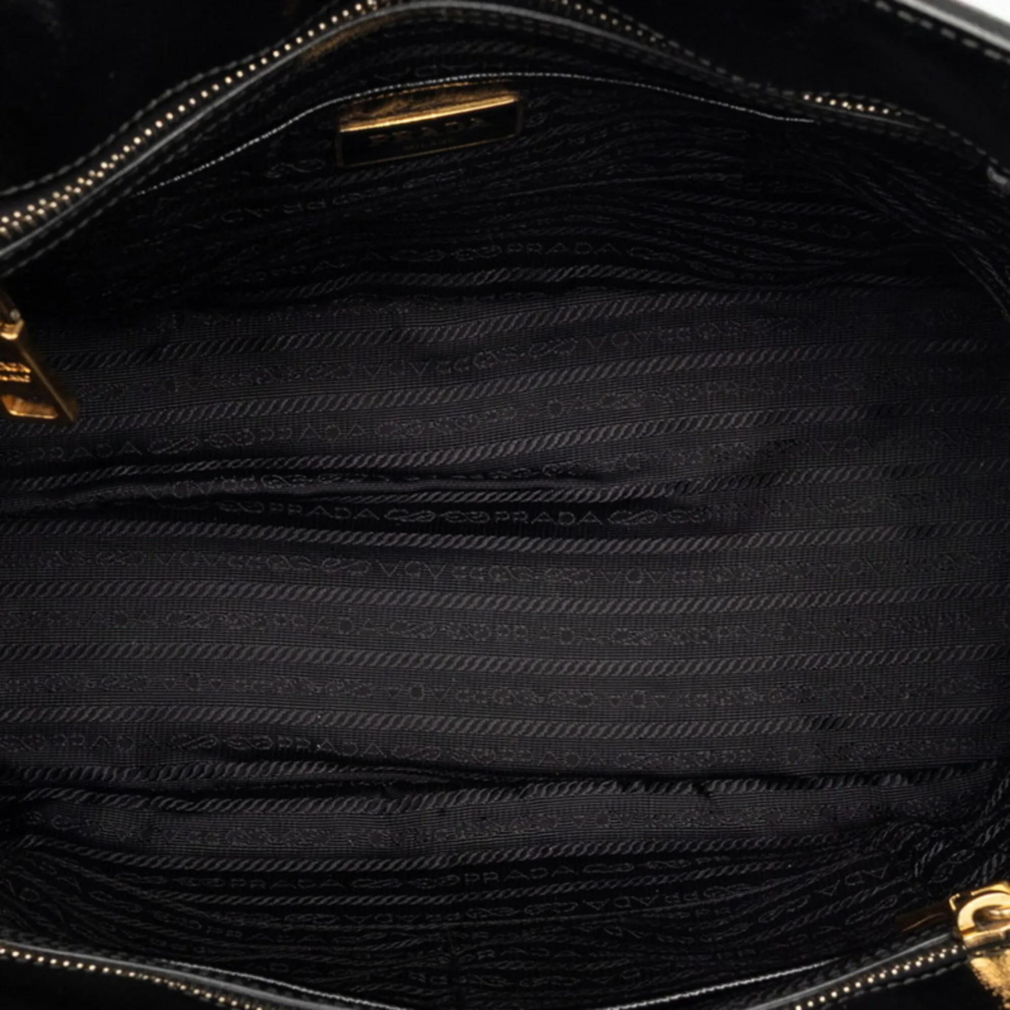 Nylon Leather Handbag (Pre-Owned) - Prada - Modalova