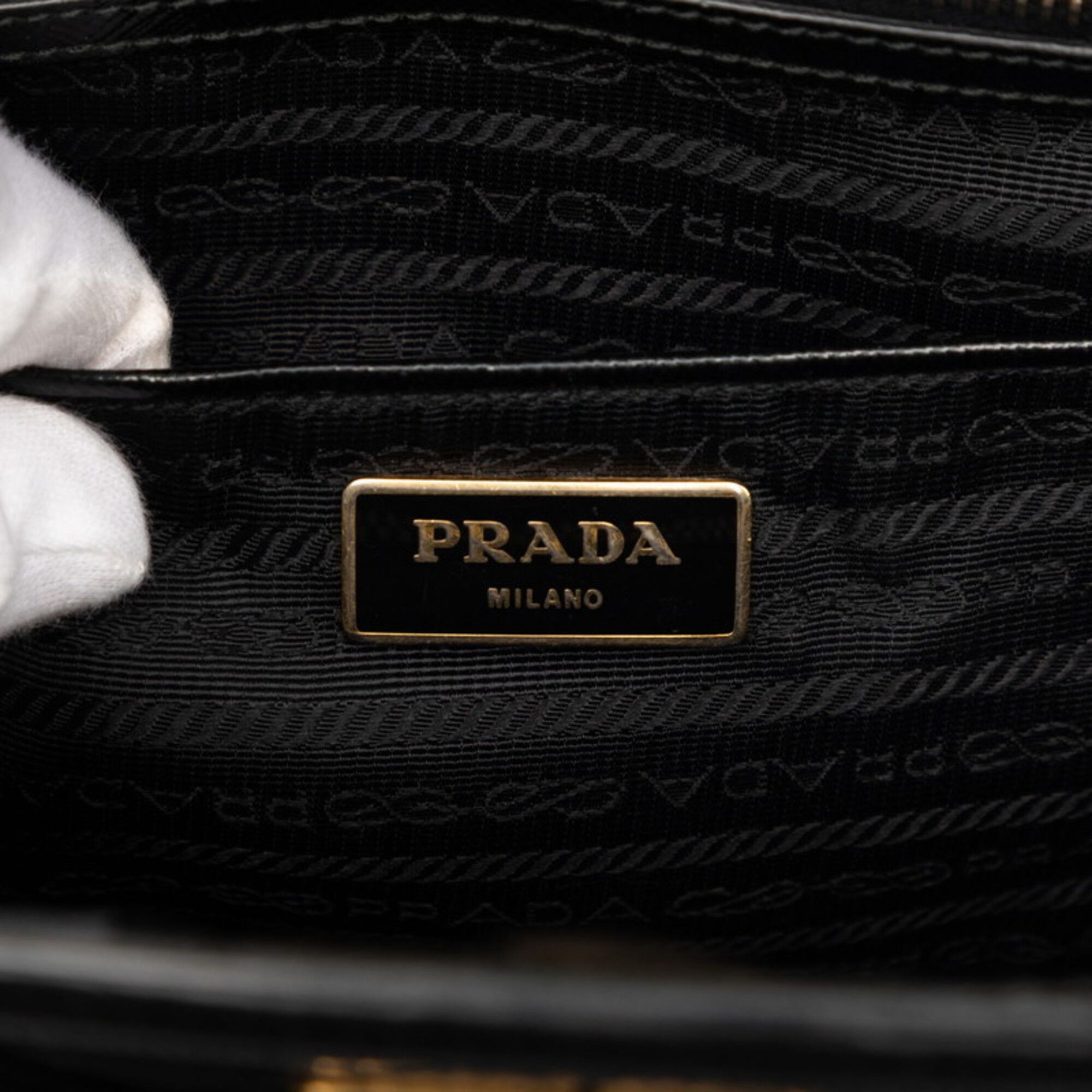 Nylon Leather Handbag (Pre-Owned) - Prada - Modalova