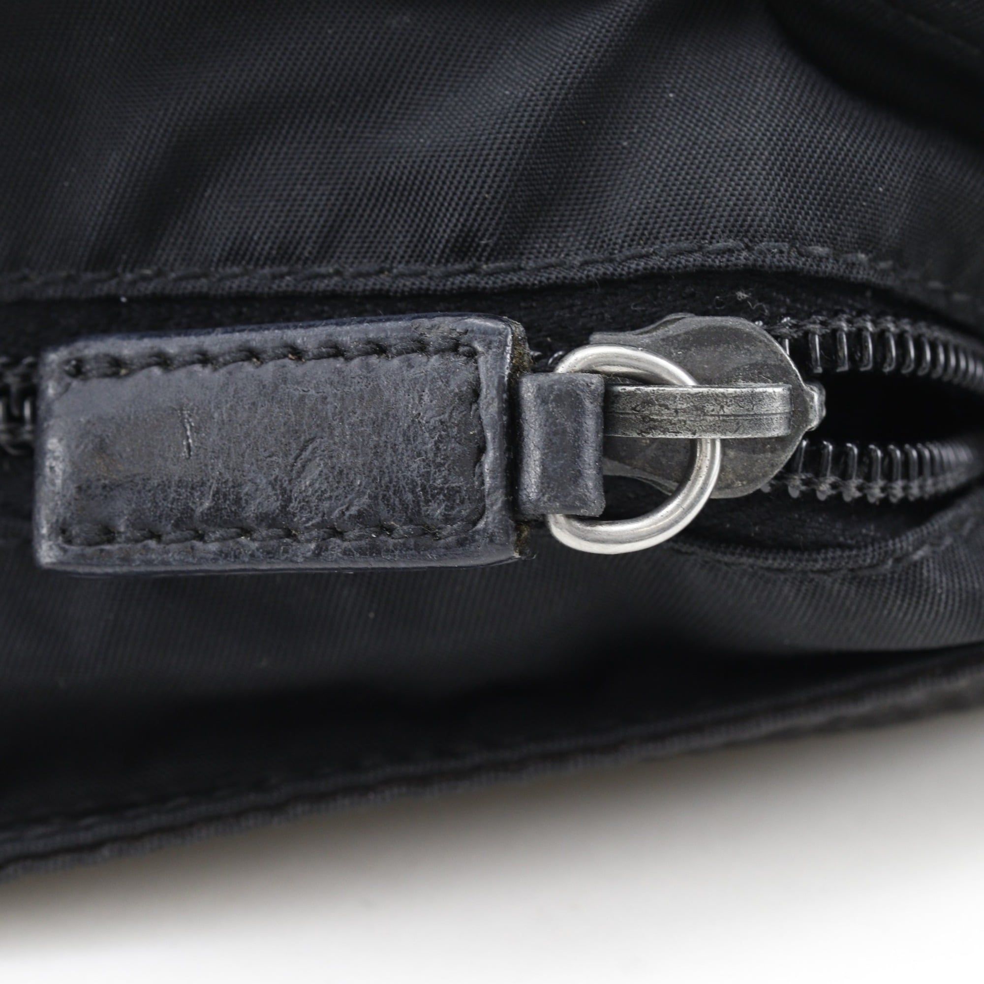 Nylon Shoulder Bag (Pre-Owned) - Prada - Modalova