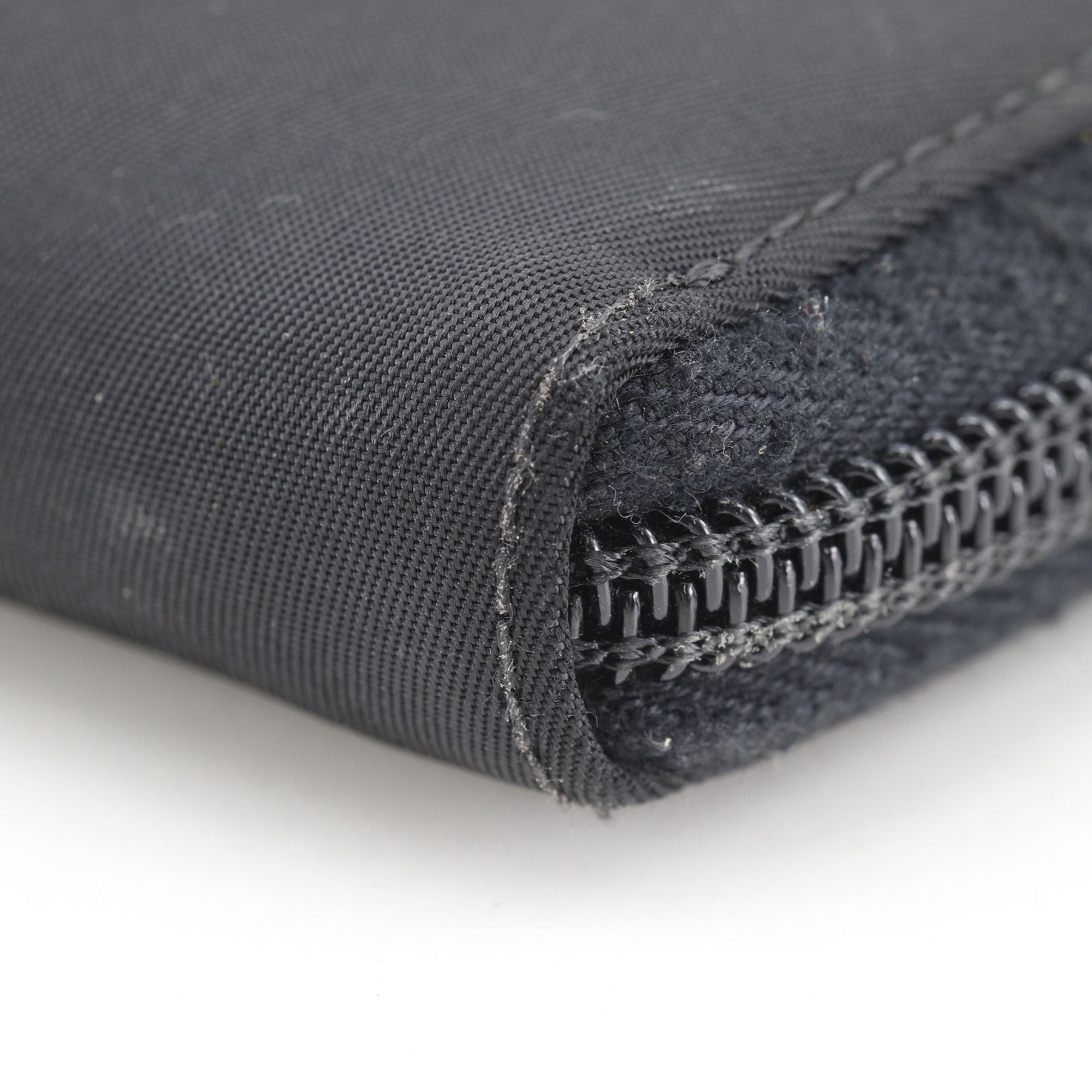 Nylon Wallet (Bi-Fold) (Pre-Owned) - Prada - Modalova