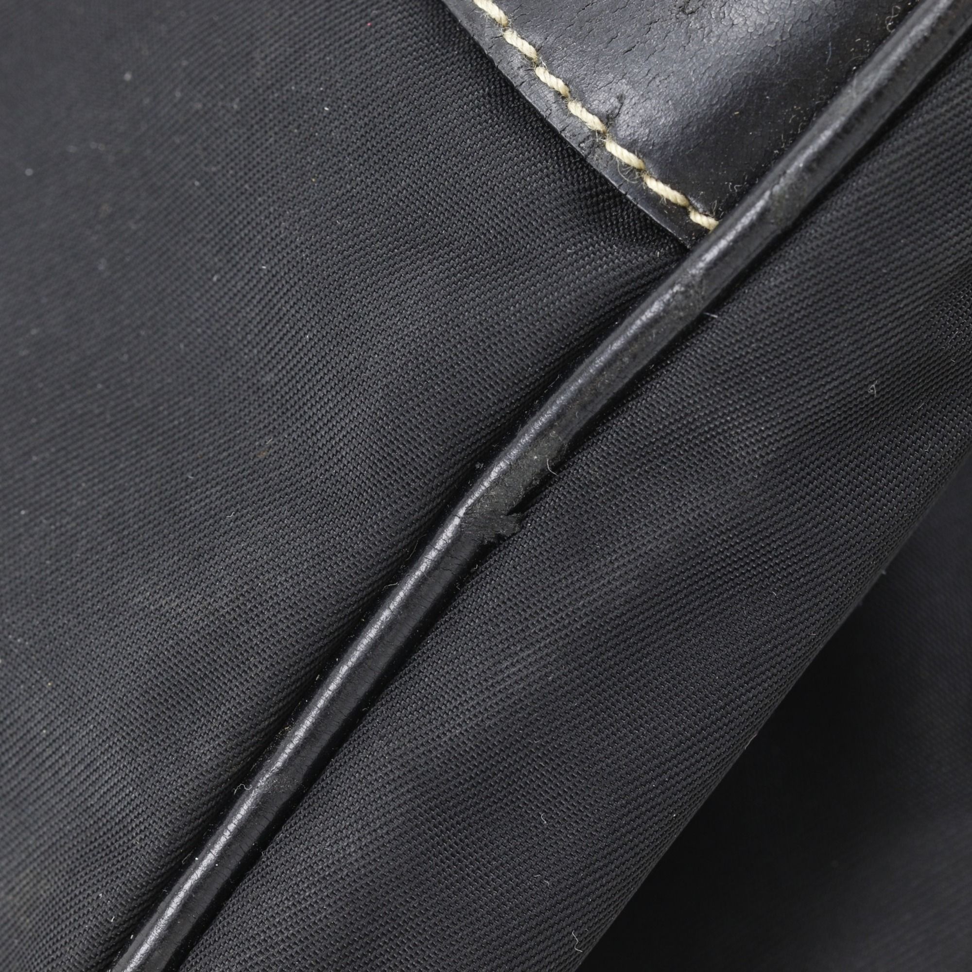 Nylon Shoulder Bag (Pre-Owned) - Prada - Modalova