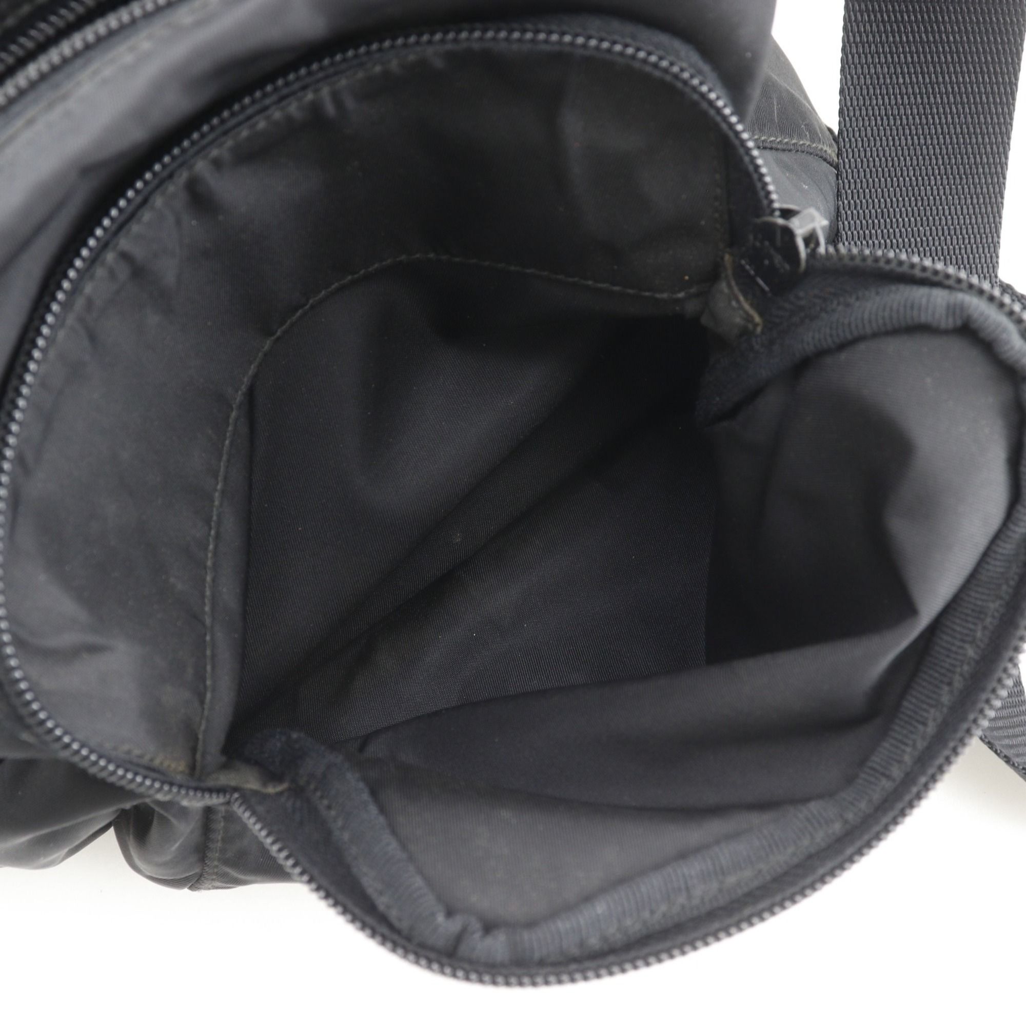 Nylon Shoulder Bag (Pre-Owned) - Prada - Modalova
