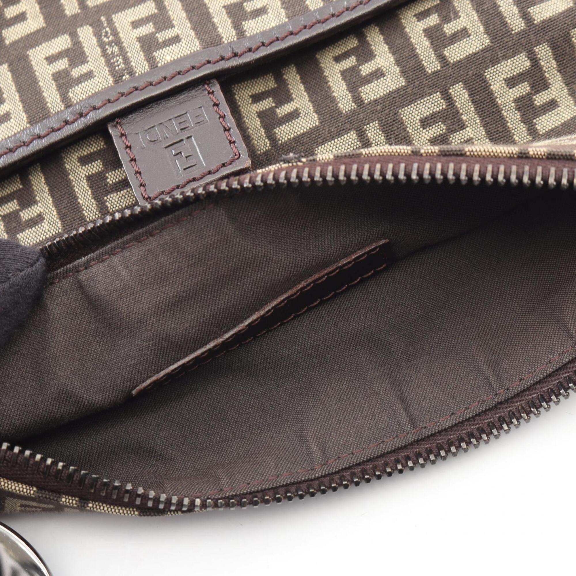Canvas Leather Shoulder Bag (Pre-Owned) - Fendi - Modalova