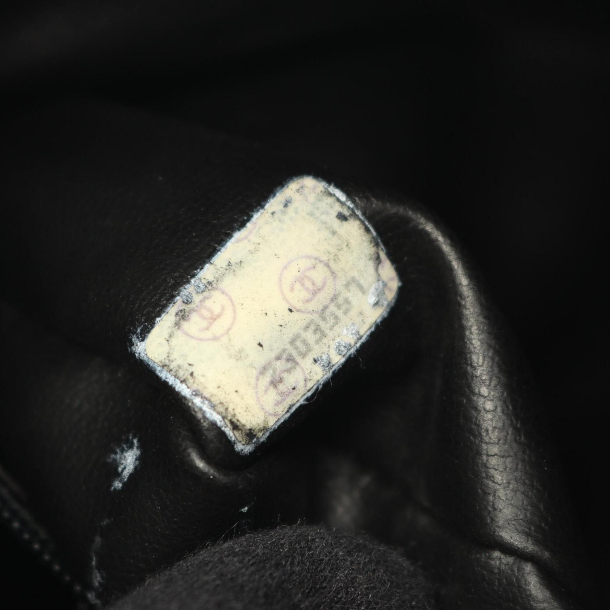 Leather Handbag (Pre-Owned) - Chanel - Modalova