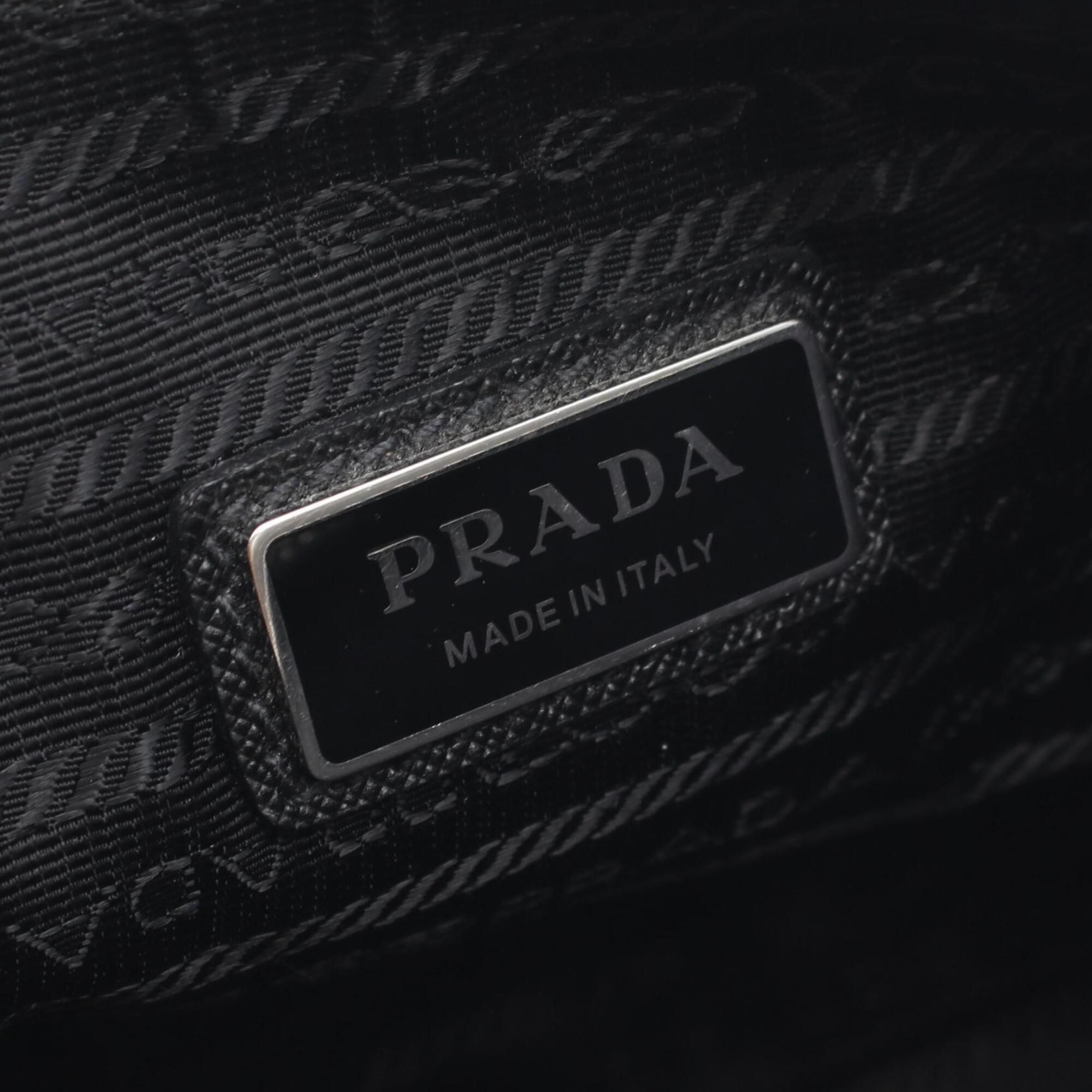 Leather Handbag Pouch Shoulder Bag Weekend Bag (Pre-Owned) - Prada - Modalova