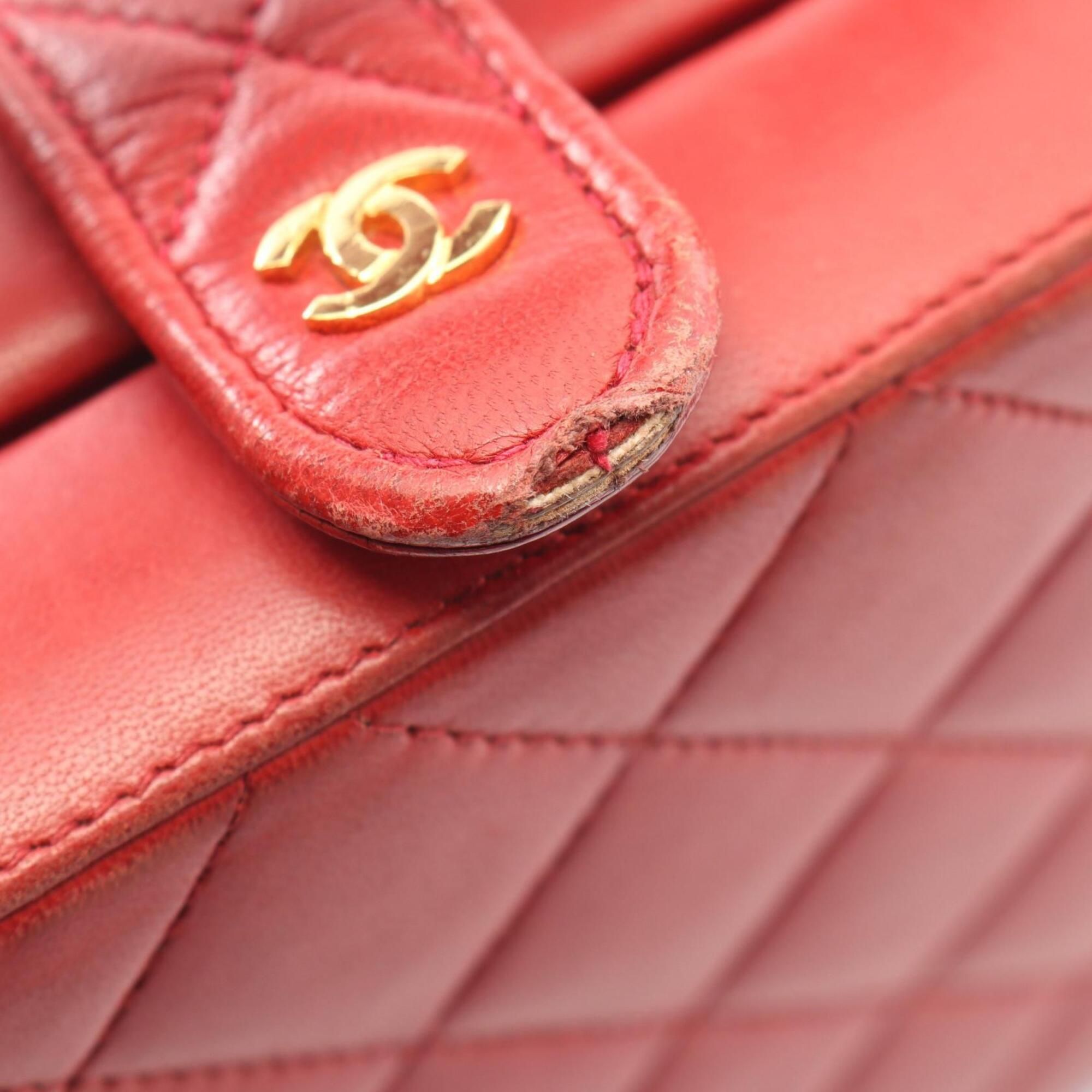 Matelasse Leather Handbag (Pre-Owned) - Chanel - Modalova