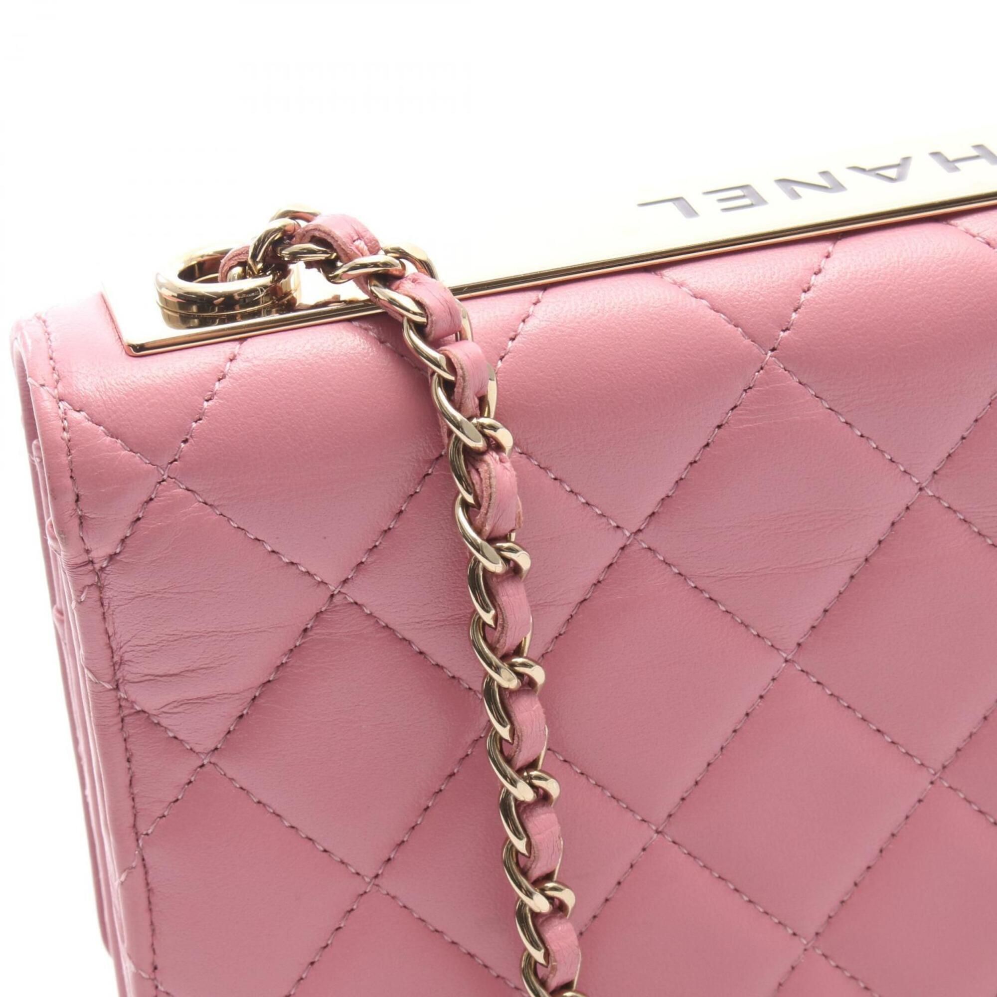 Matelasse Leather Handbag Shoulder Bag (Pre-Owned) - Chanel - Modalova
