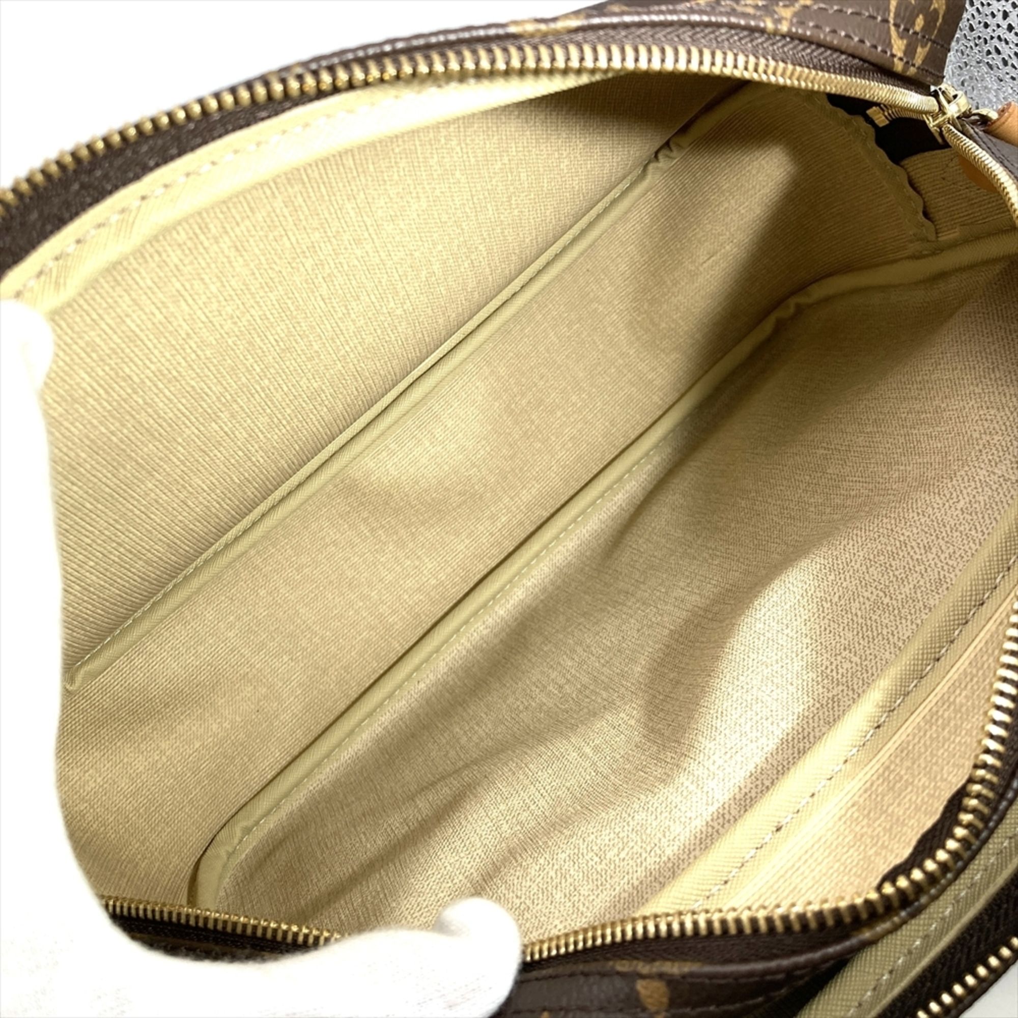 Monogram Canvas Shoulder Bag (Pre-Owned) - Louis Vuitton - Modalova