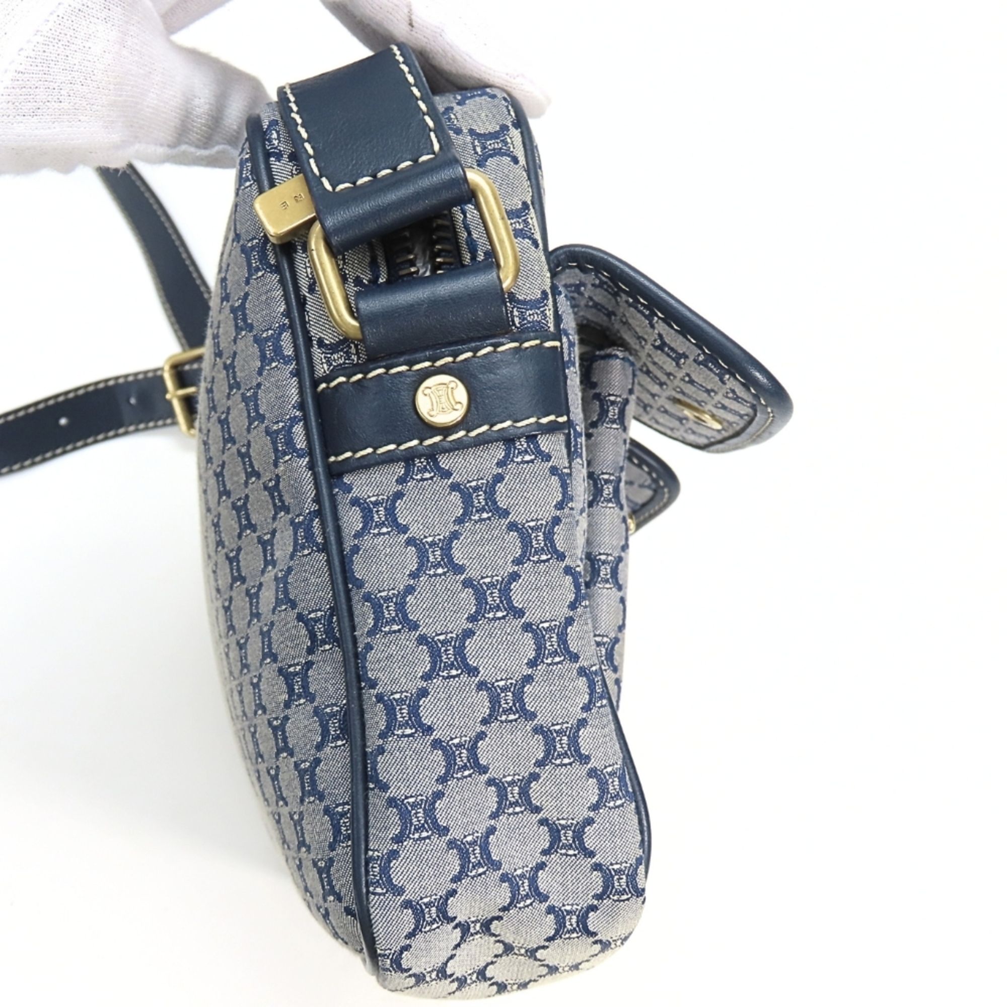 Macadam Canvas Leather Shoulder Bag (Pre-Owned) - Celine - Modalova