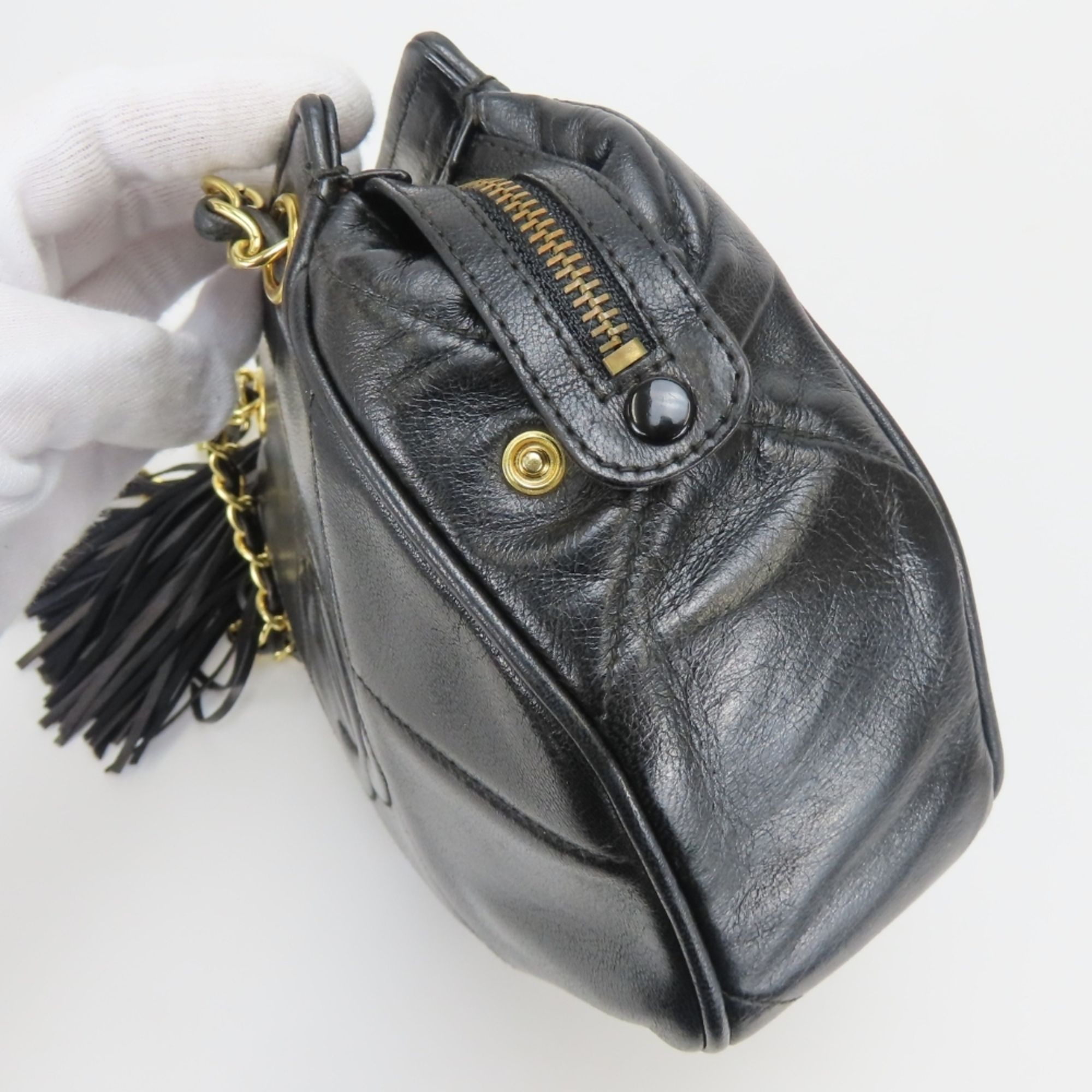 Leather Shoulder Bag (Pre-Owned) - Chanel - Modalova