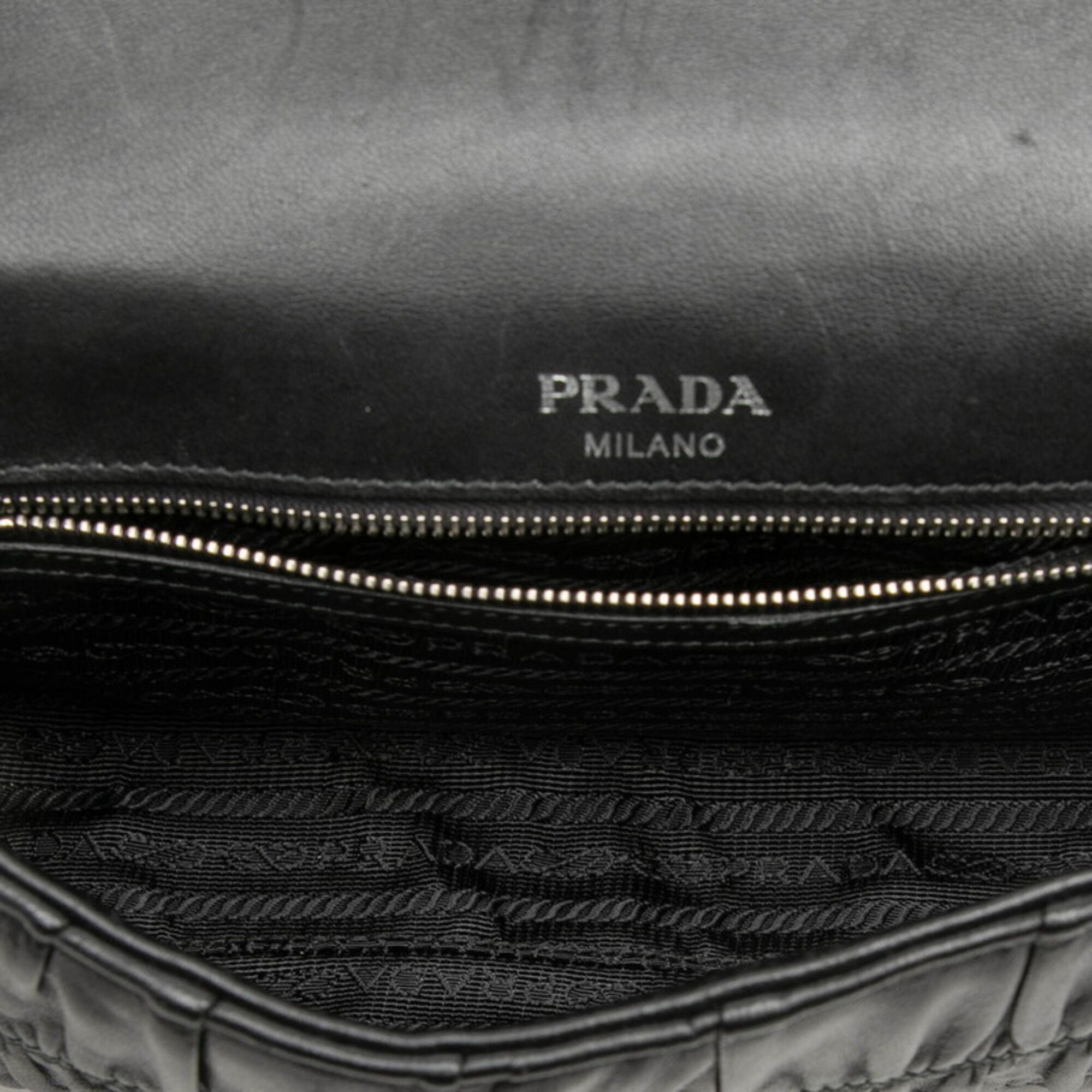 Leather Shoulder Bag (Pre-Owned) - Prada - Modalova