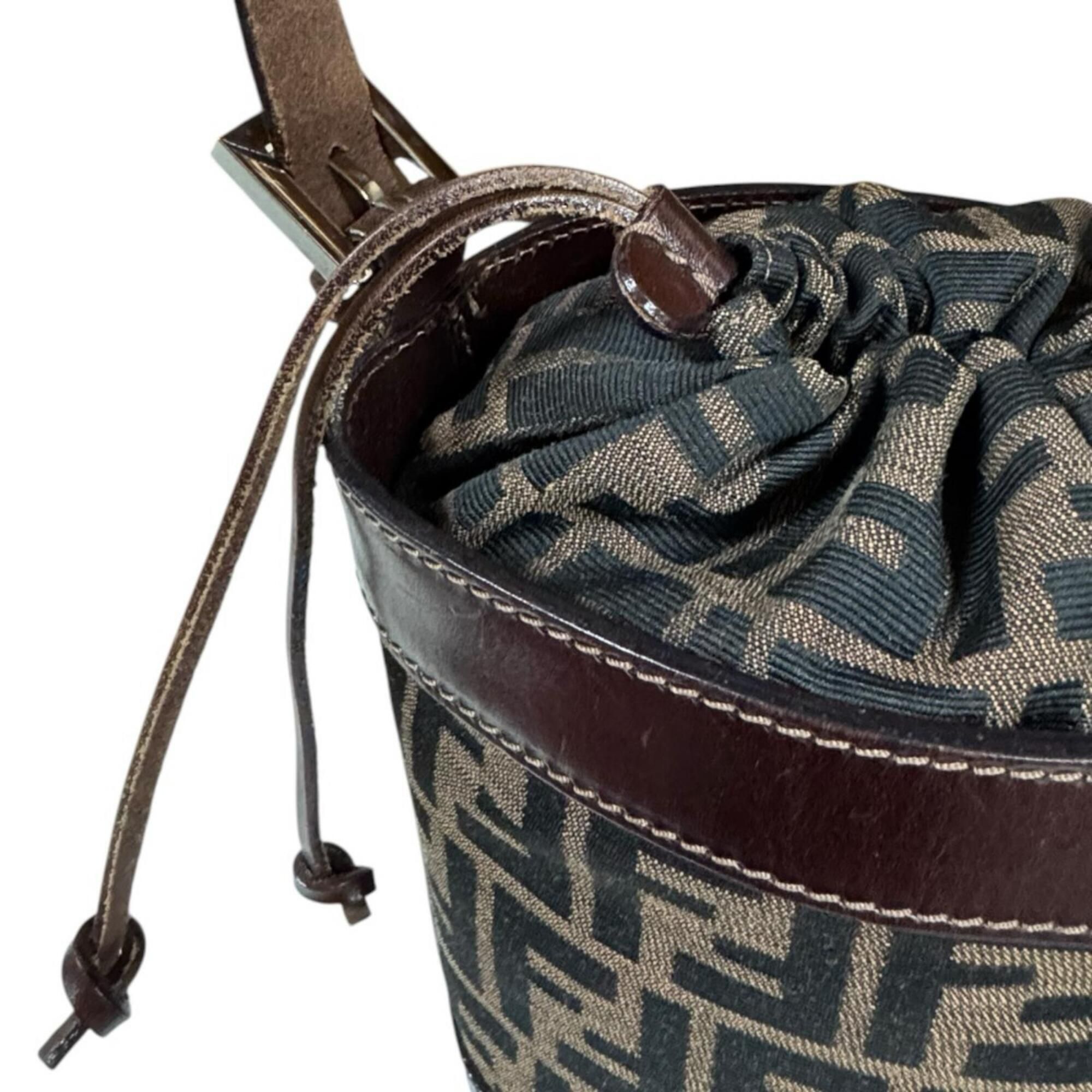 Canvas Leather Handbag (Pre-Owned) - Fendi - Modalova