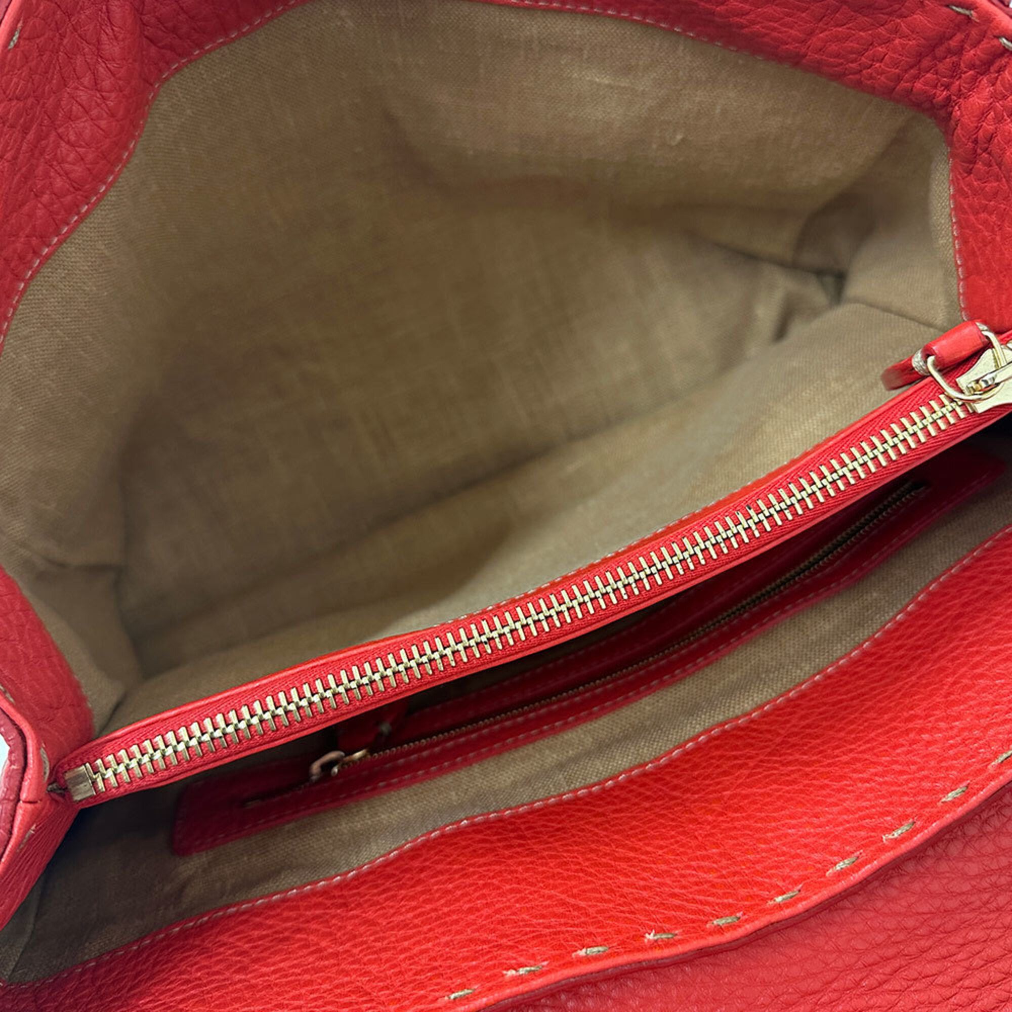 Leather Handbag (Pre-Owned) - Fendi - Modalova