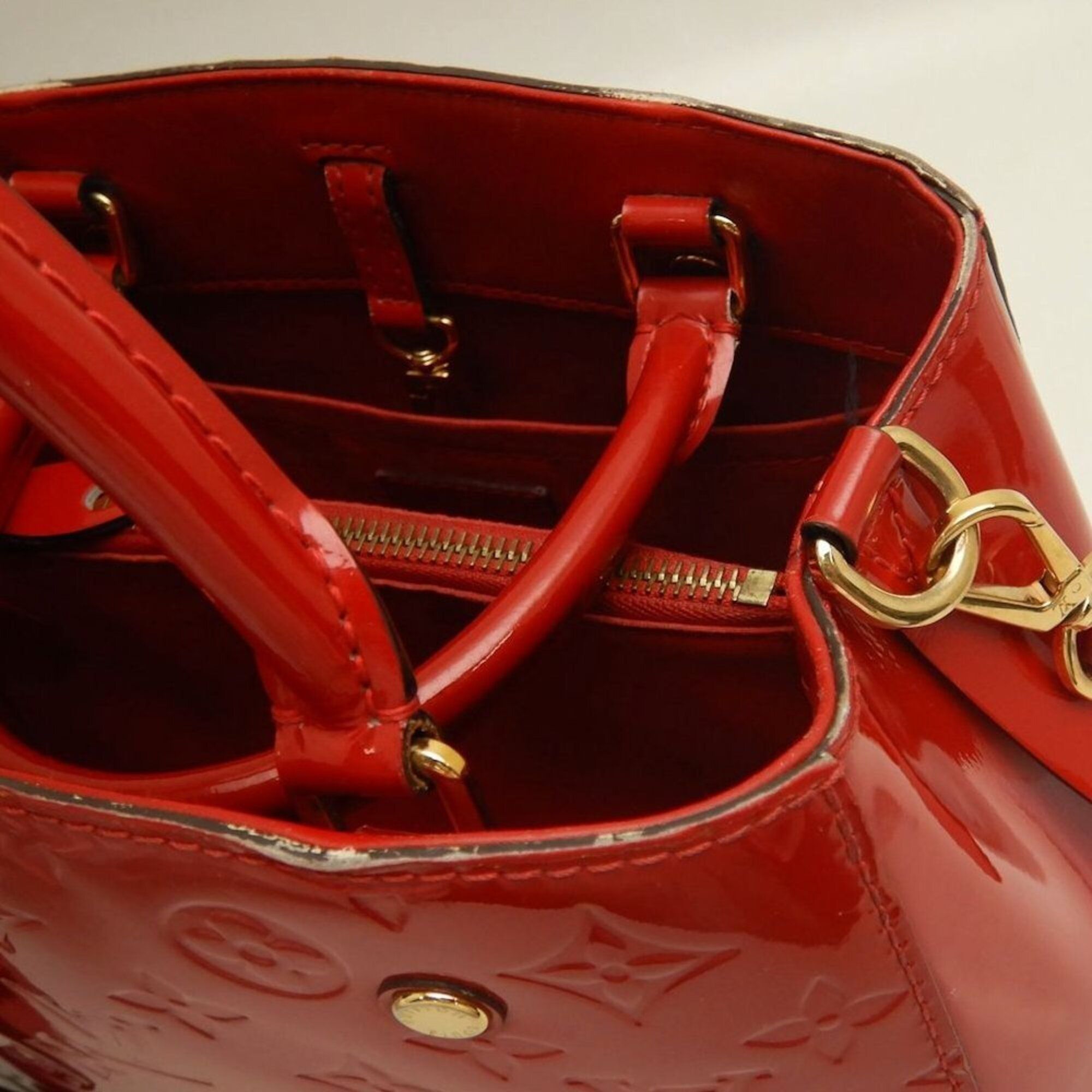 Patent Leather Handbag (Pre-Owned) - Louis Vuitton - Modalova
