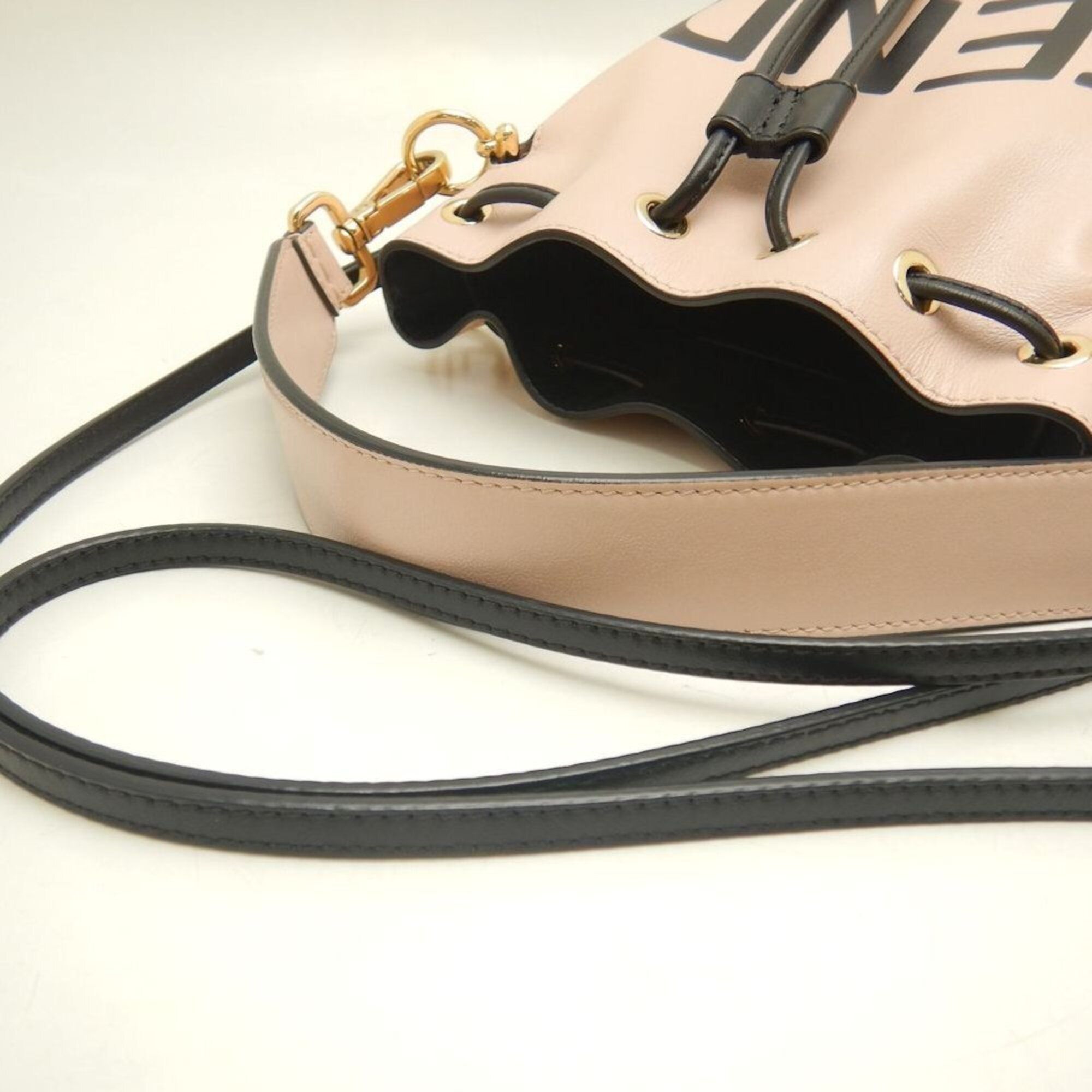 Leather Shoulder Bag (Pre-Owned) - Fendi - Modalova