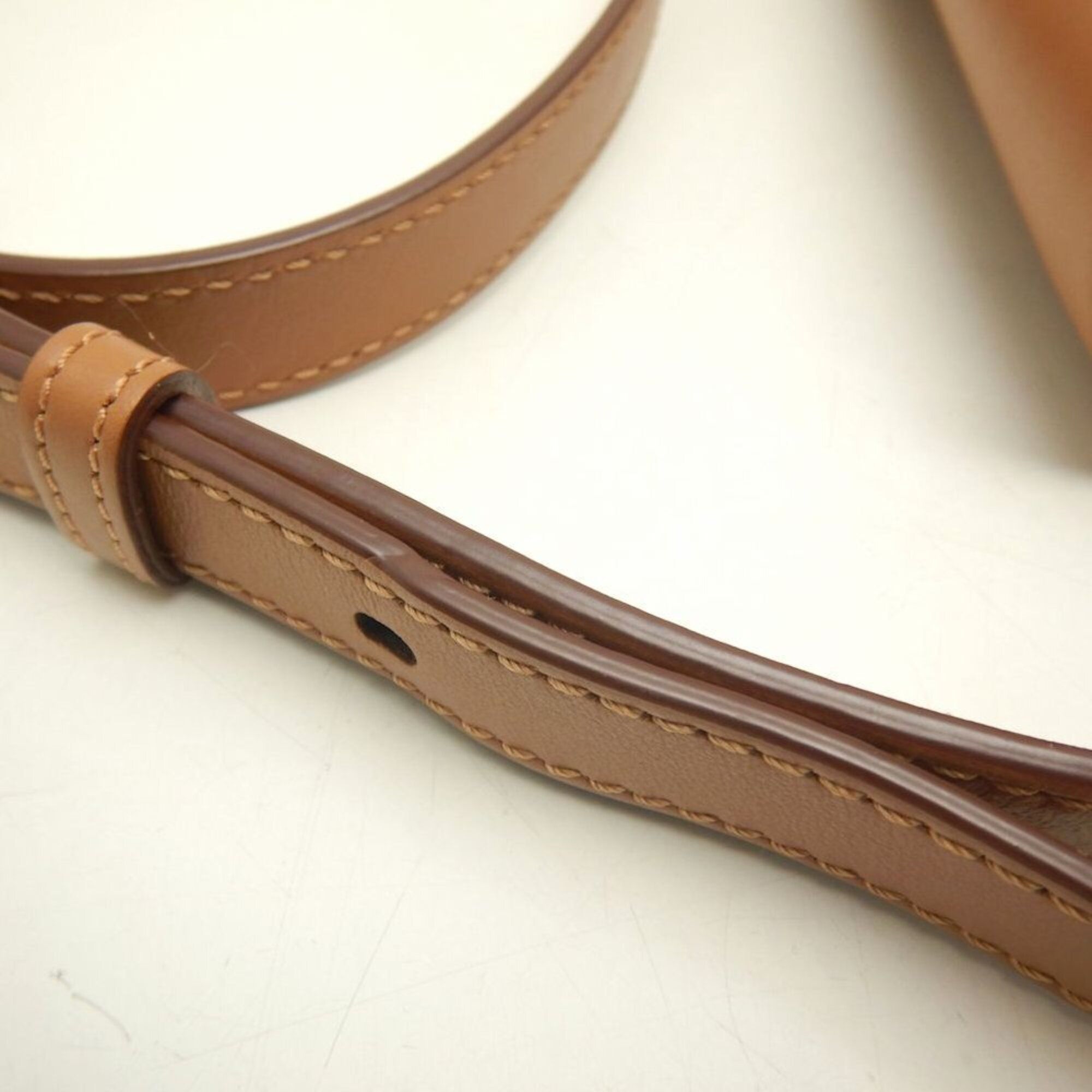 Leather Shoulder Bag (Pre-Owned) - Tod's - Modalova