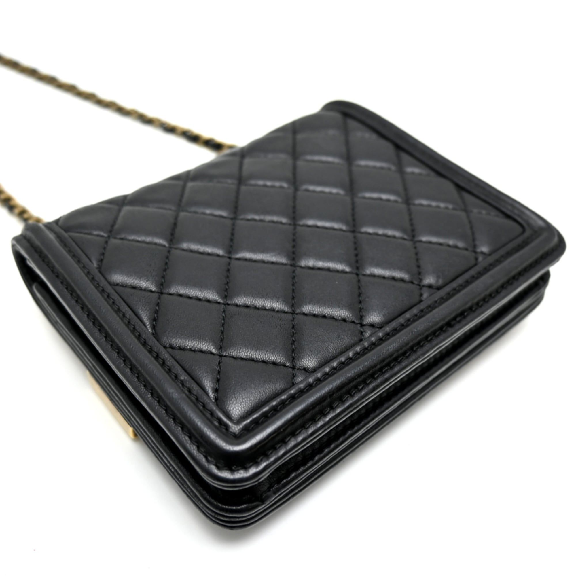 Leather Shoulder Bag (Pre-Owned) - Chanel - Modalova