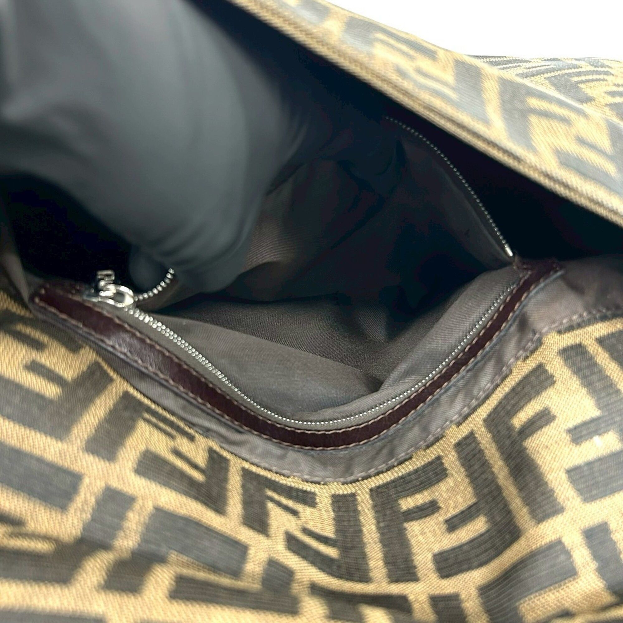 Canvas Leather Handbag Shoulder Bag (Pre-Owned) - Fendi - Modalova