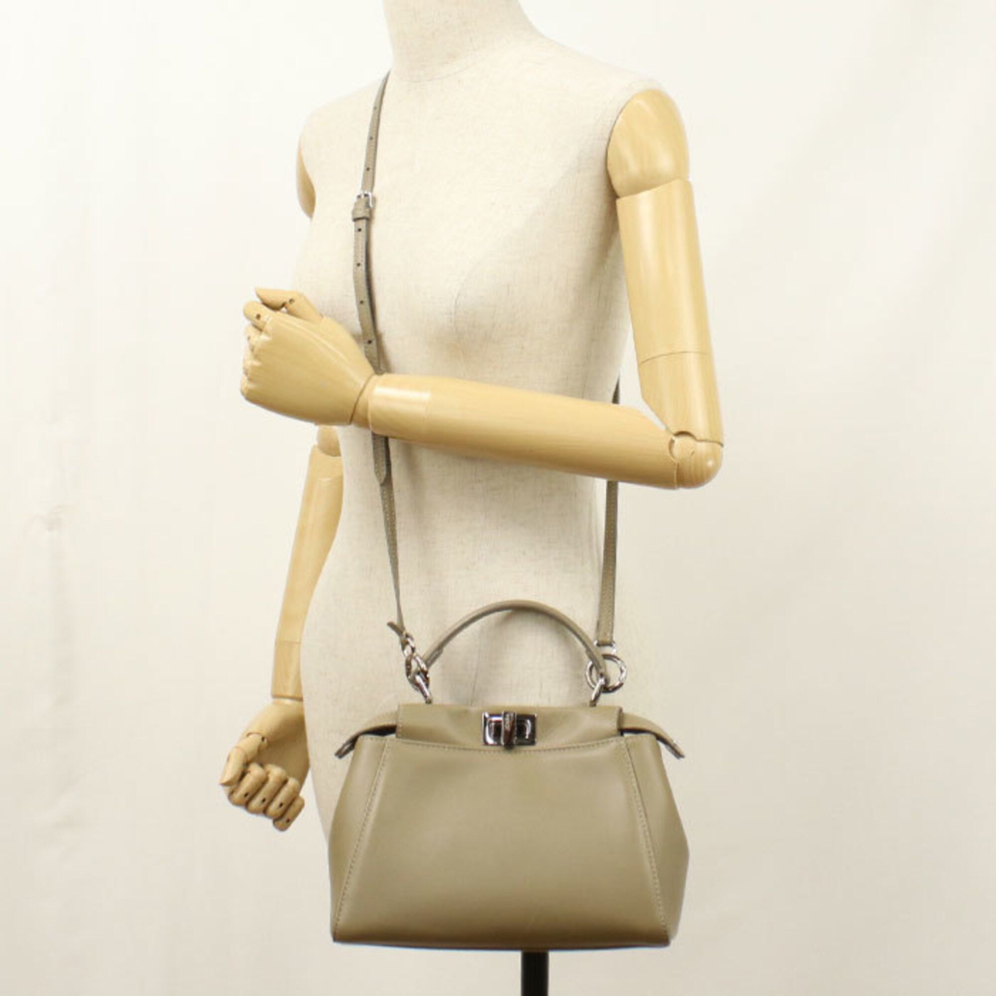 Leather Handbag (Pre-Owned) - Fendi - Modalova