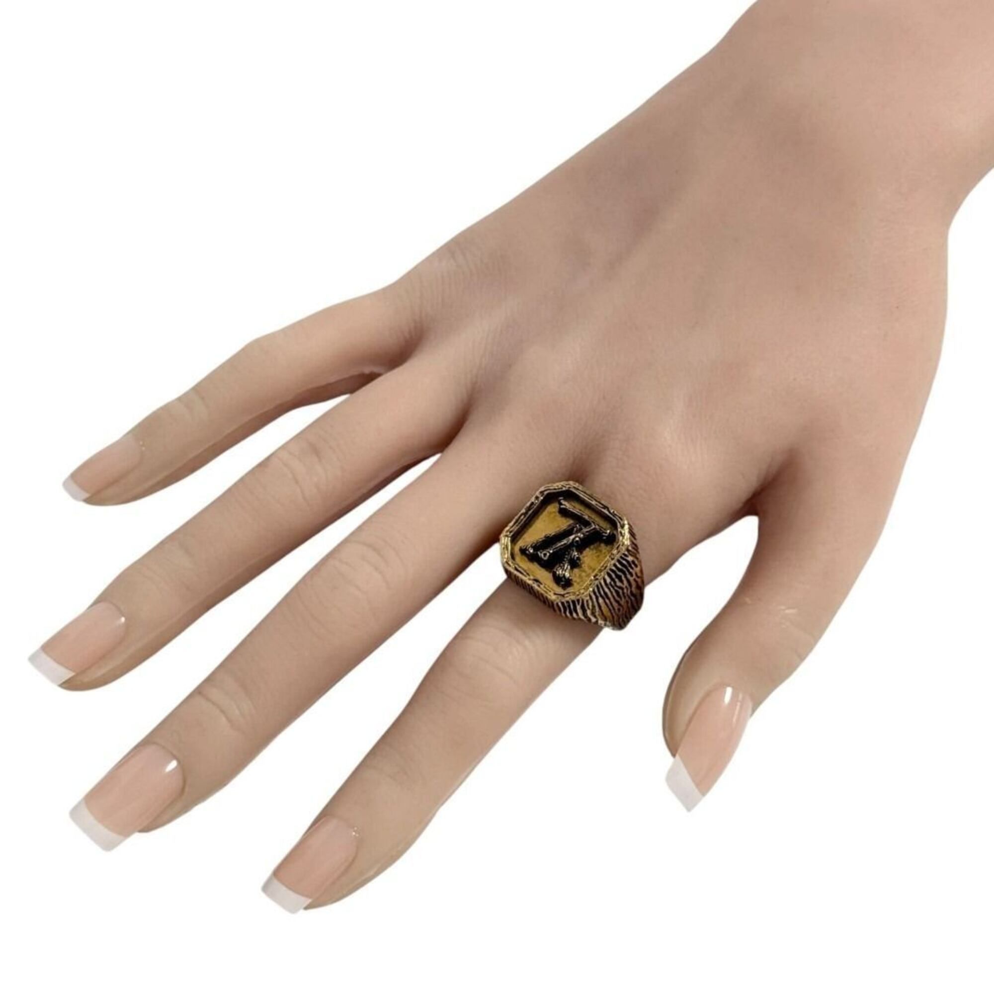 Metal Band Ring (Pre-Owned) - Louis Vuitton - Modalova