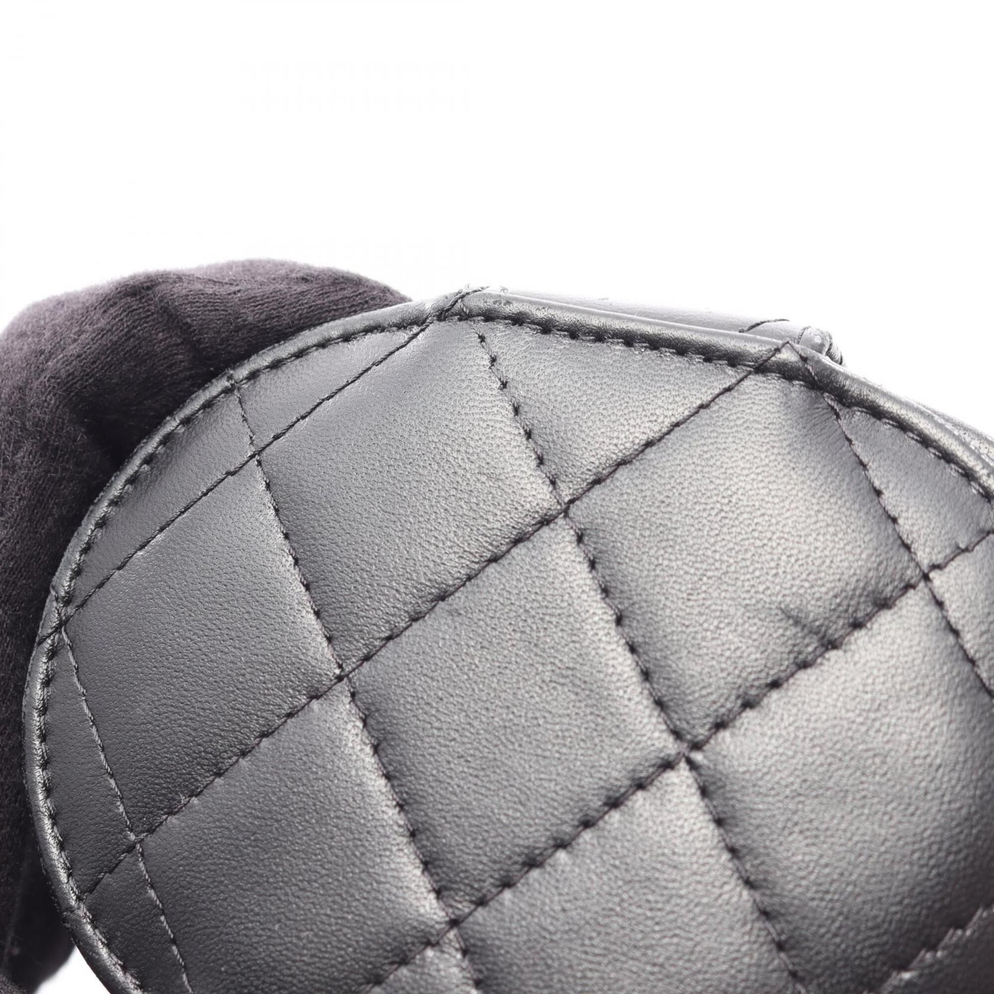 Leather Handbag Shoulder Bag (Pre-Owned) - Chanel - Modalova