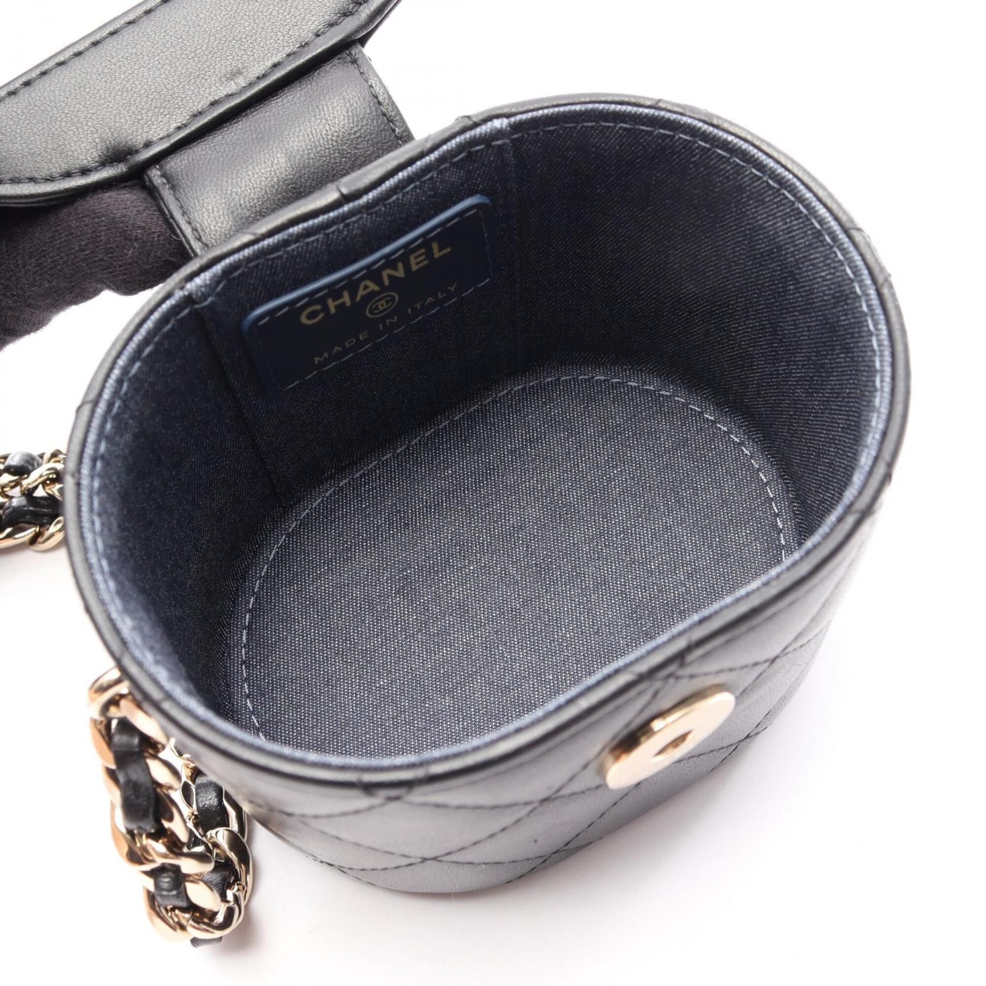 Leather Handbag Shoulder Bag (Pre-Owned) - Chanel - Modalova