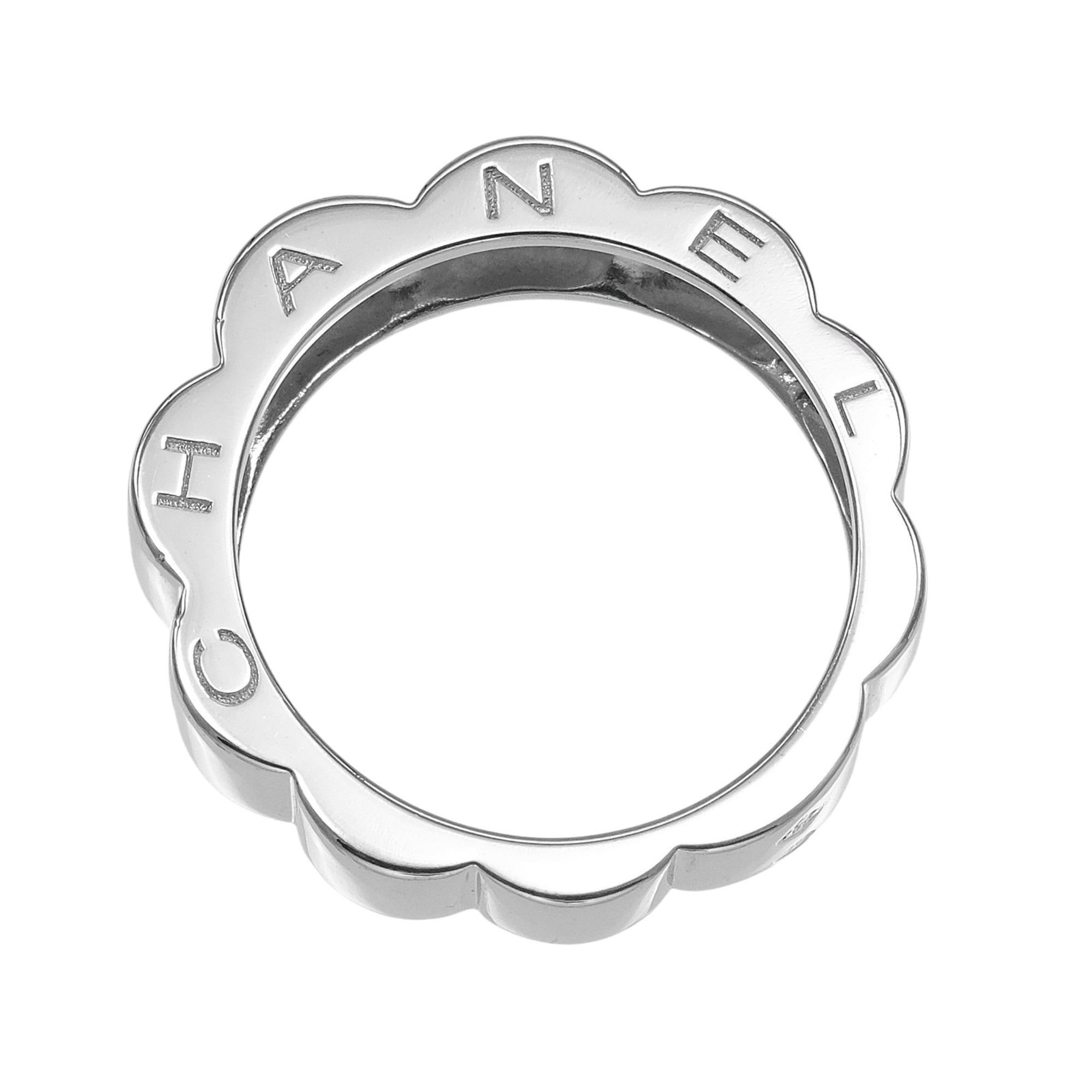 White Gold (18K) Band Ring (Pre-Owned) - Chanel - Modalova