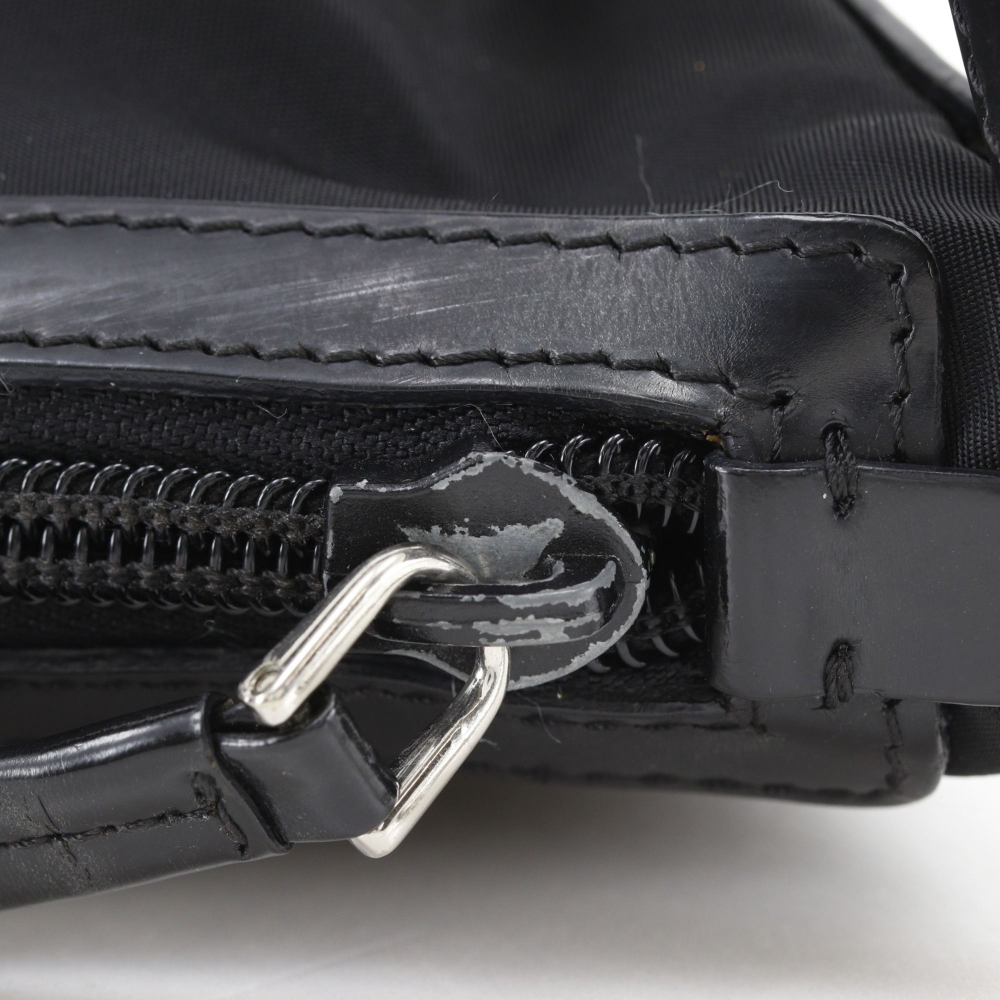 Nylon Shoulder Bag (Pre-Owned) - Prada - Modalova