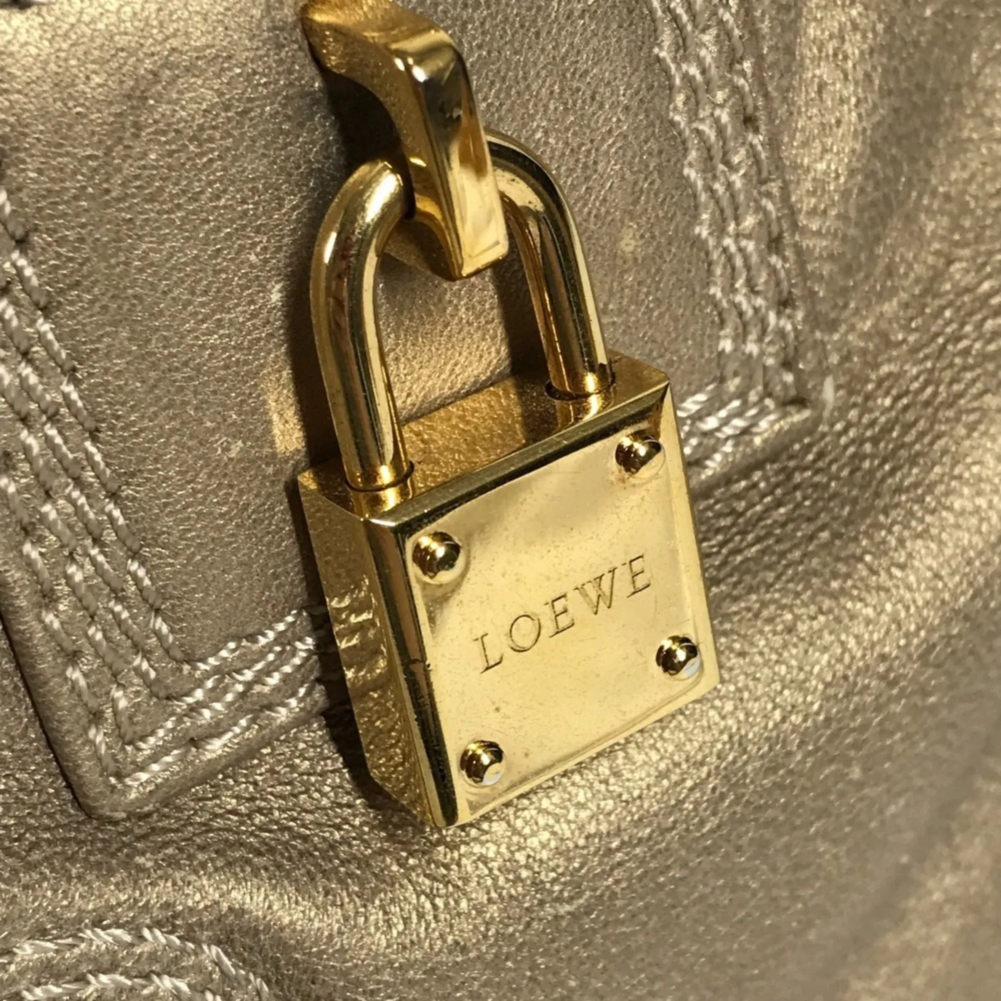Amazona Leather Handbag Tote Bag (Pre-Owned) - Loewe - Modalova