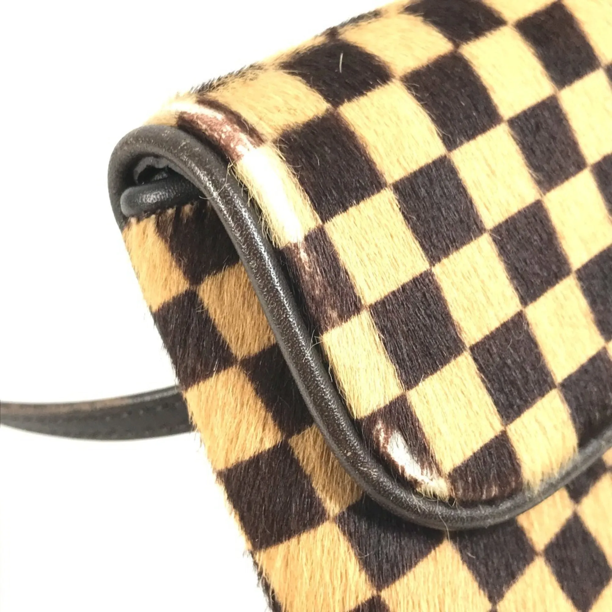 Damier Sauvage Leather Shoulder Bag (Pre-Owned) - Louis Vuitton - Modalova