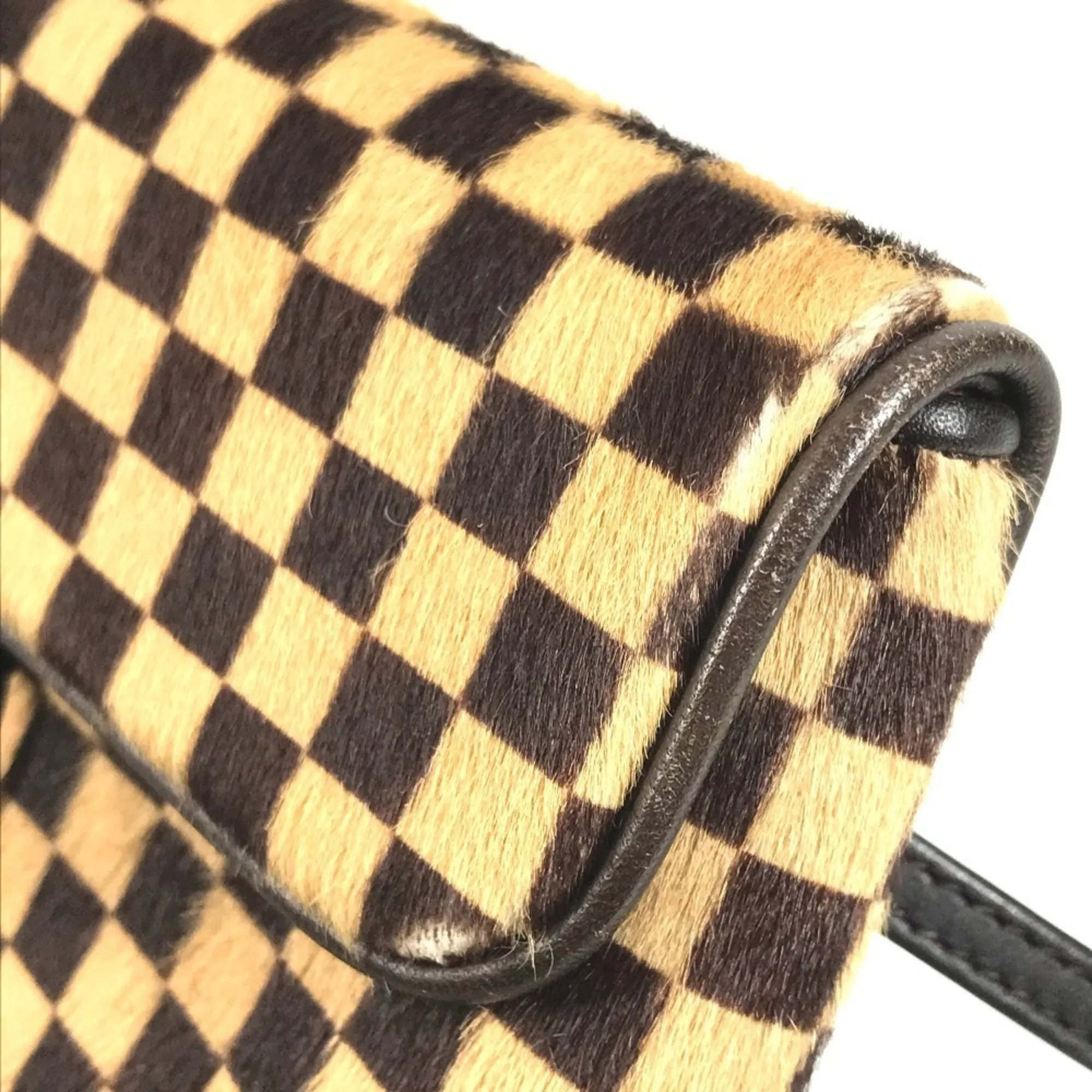 Damier Sauvage Leather Shoulder Bag (Pre-Owned) - Louis Vuitton - Modalova