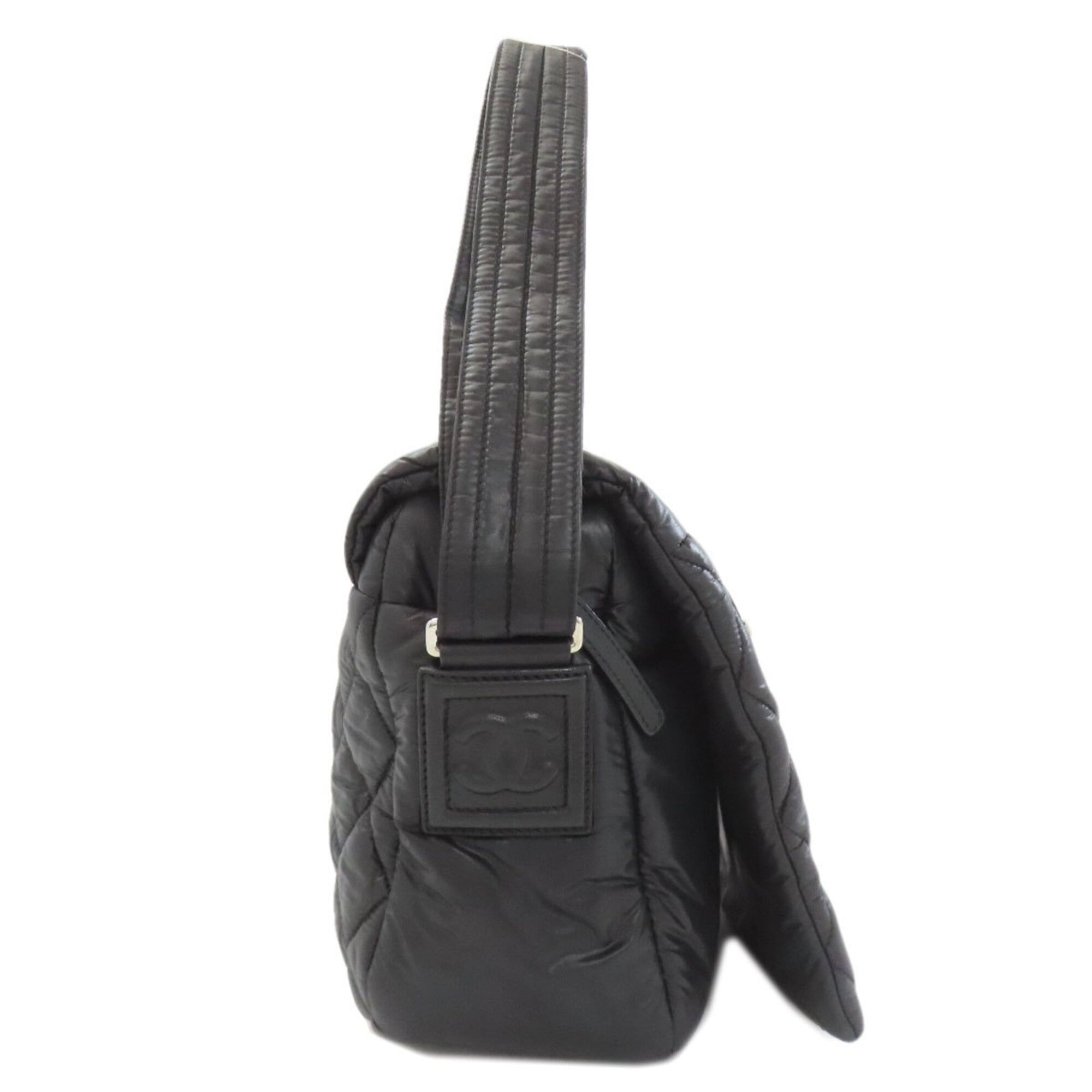 Coco Cocoon Nylon Shoulder Bag (Pre-Owned) - Chanel - Modalova