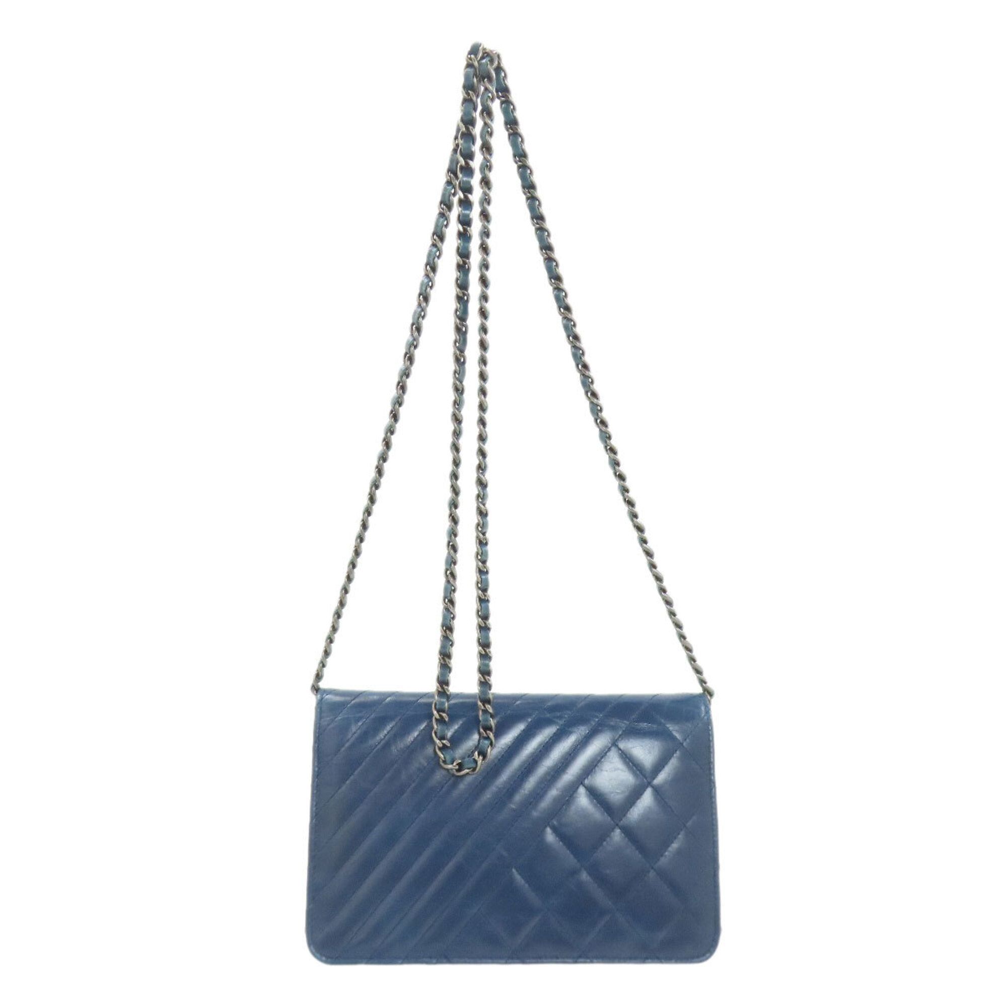Matelasse Leather Chain/Shoulder Wallet (Pre-Owned) - Chanel - Modalova