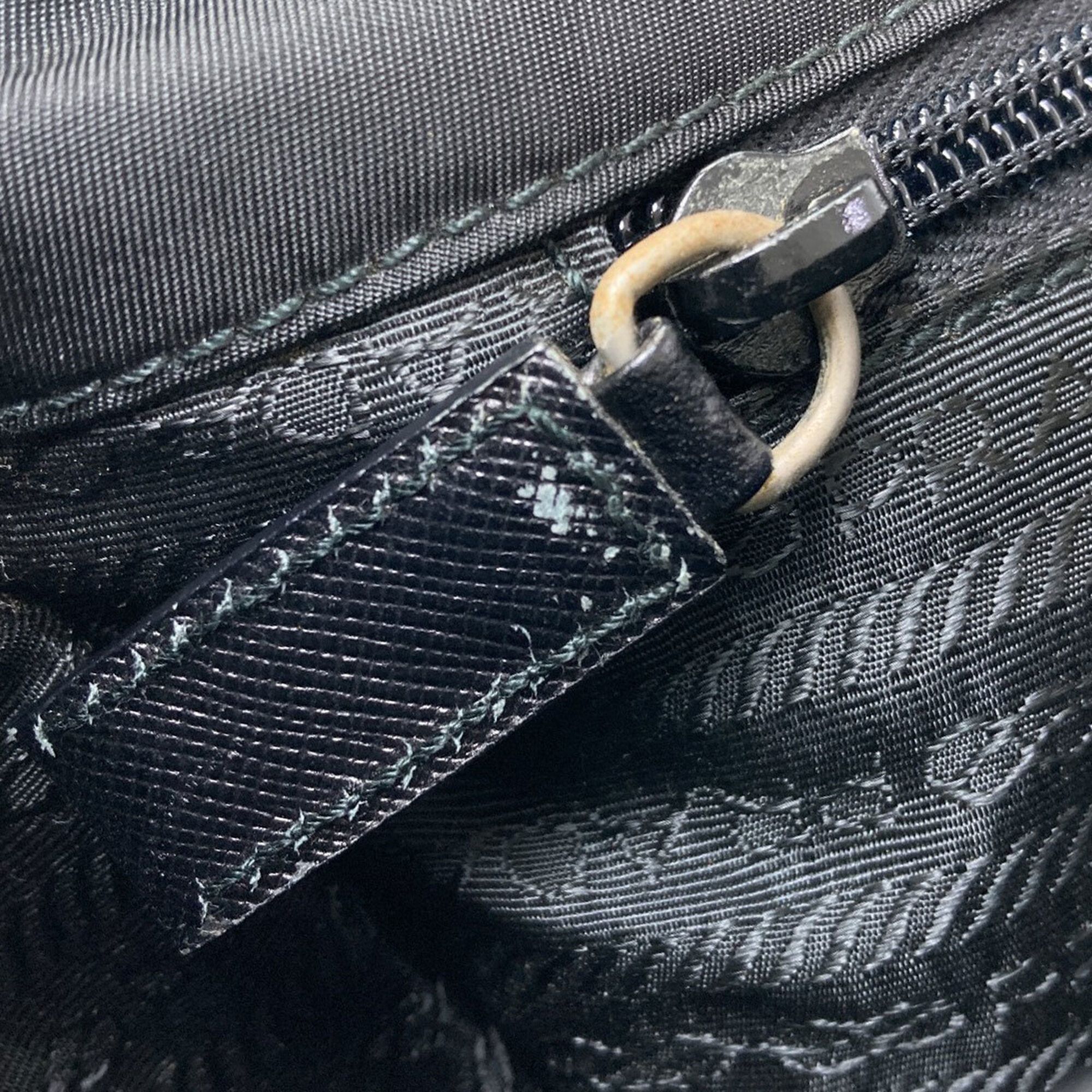 Nylon Shoulder Bag (Pre-Owned) - Prada - Modalova