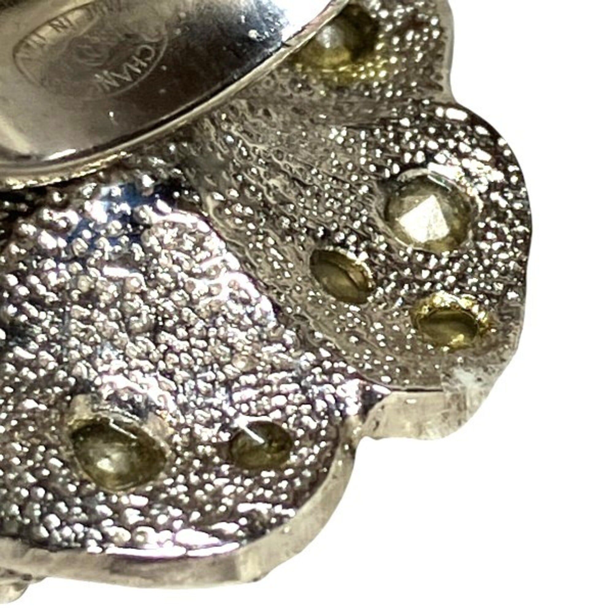 Metal Band Ring (Pre-Owned) - Chanel - Modalova