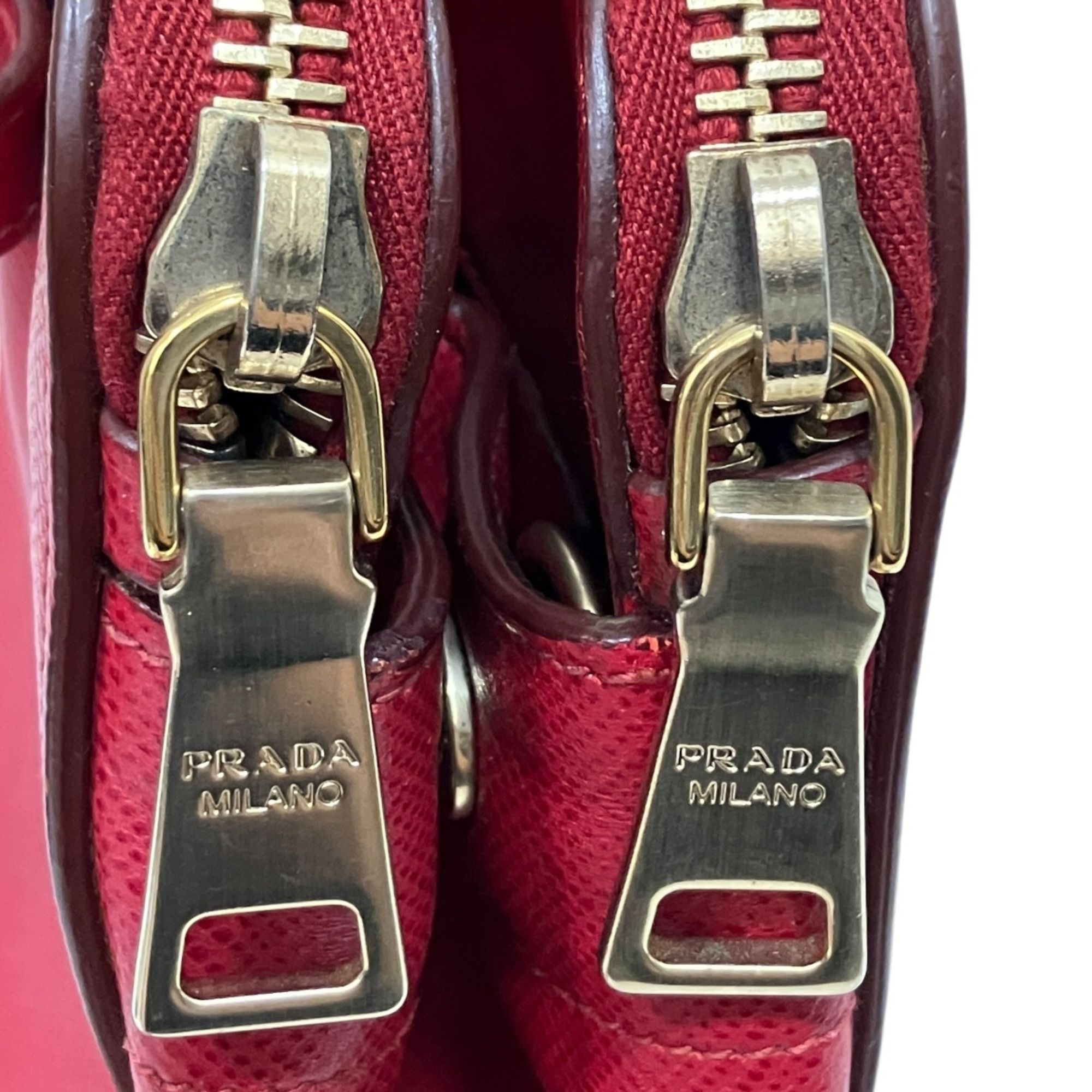 Leather Shoulder Bag (Pre-Owned) - Prada - Modalova