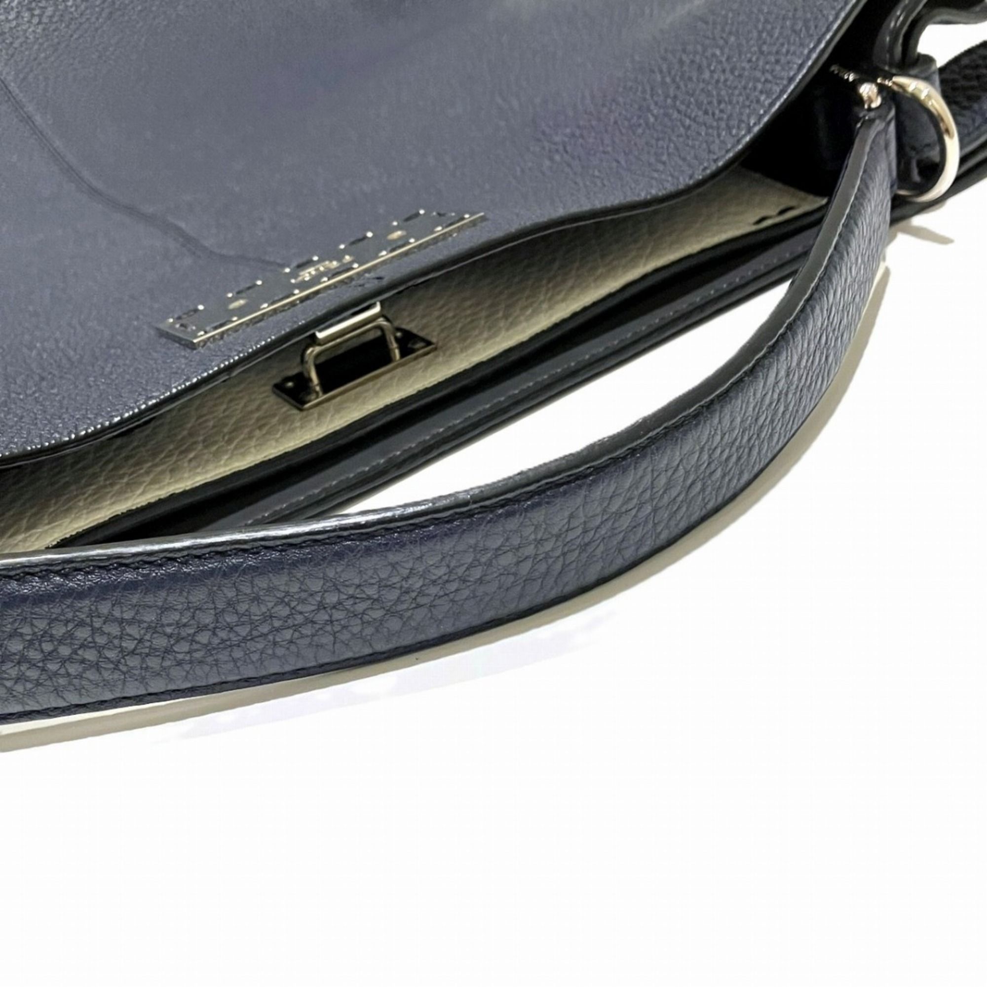 Peekaboo Leather Shoulder Bag (Pre-Owned) - Fendi - Modalova