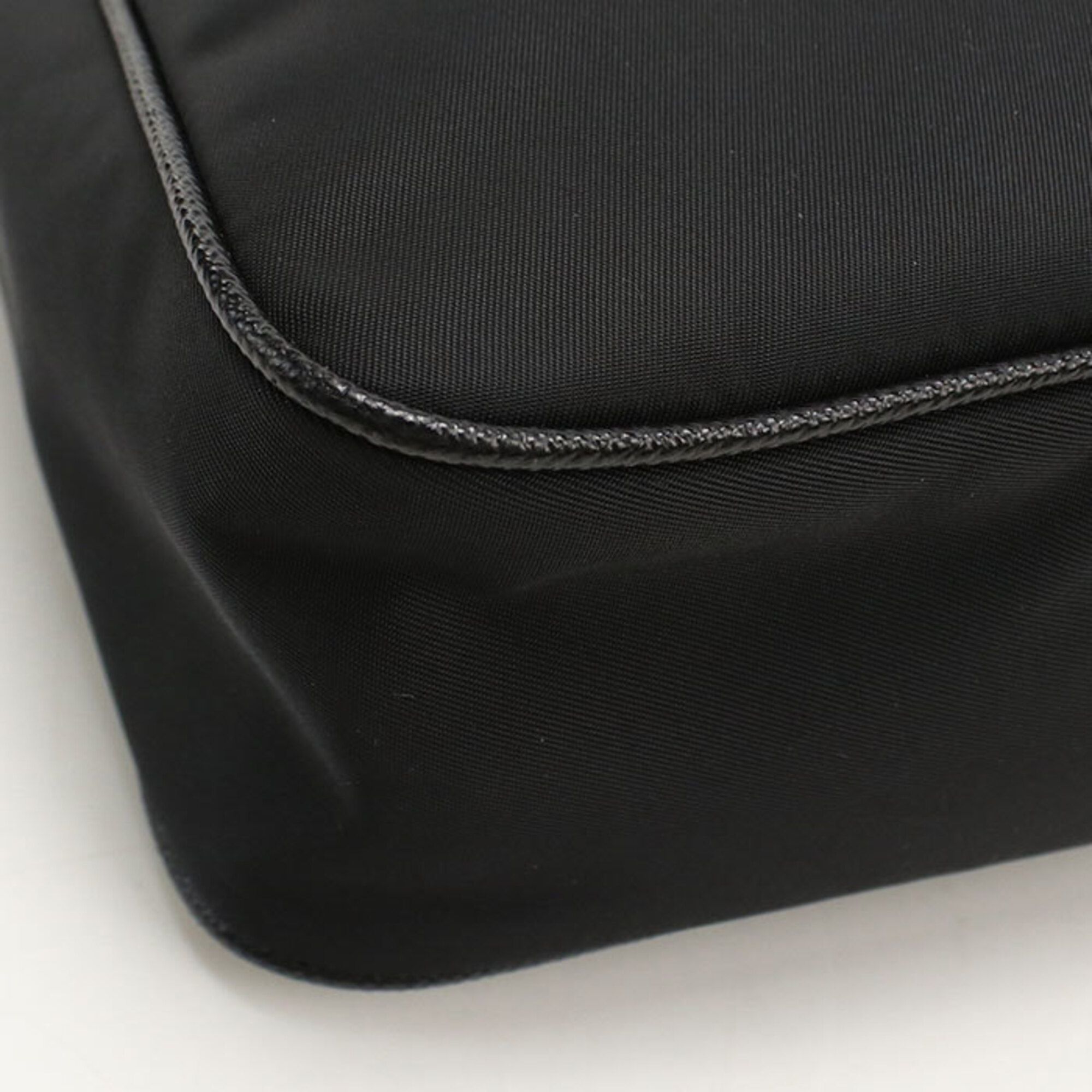 Nylon Shoulder Bag (Pre-Owned) - Prada - Modalova