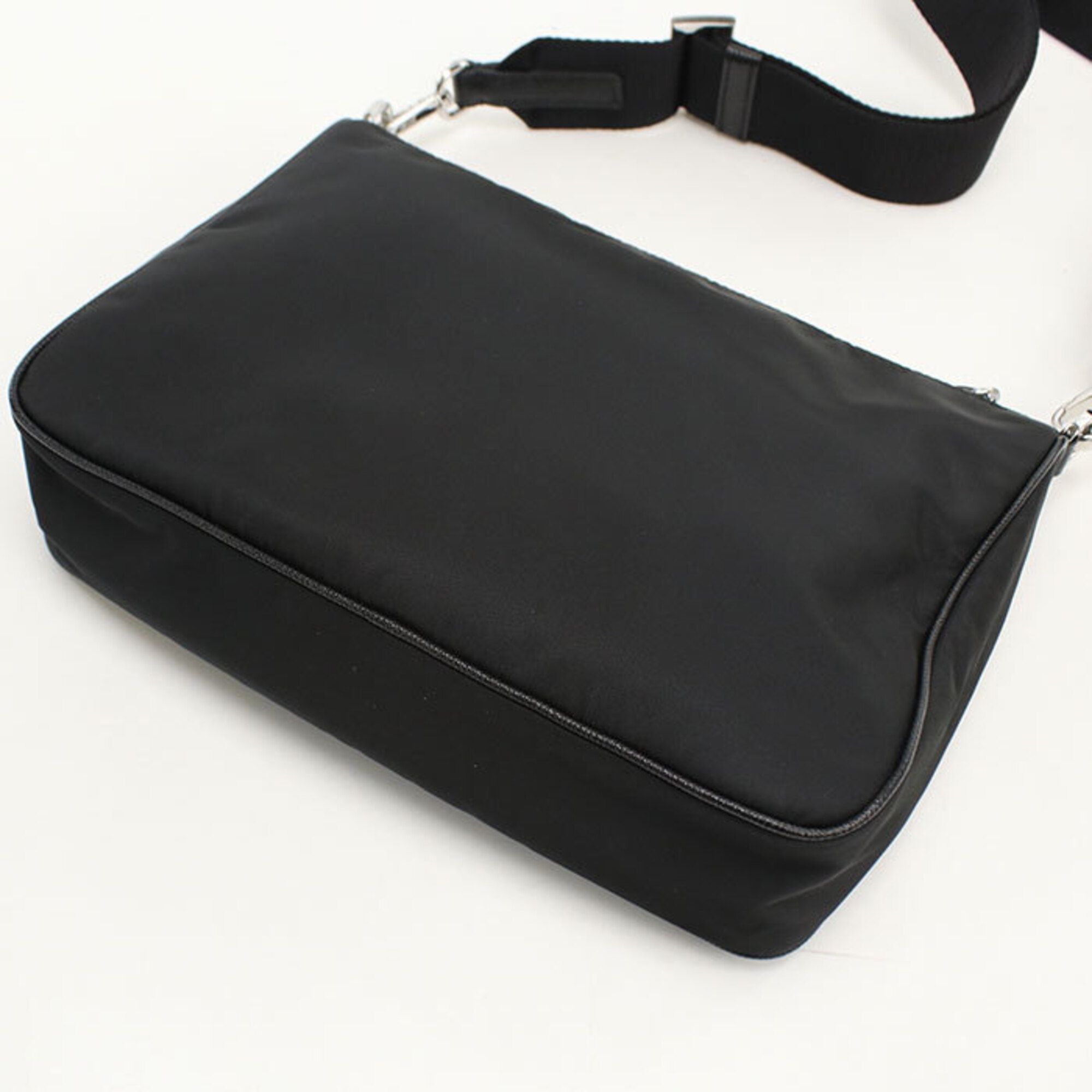 Nylon Shoulder Bag (Pre-Owned) - Prada - Modalova