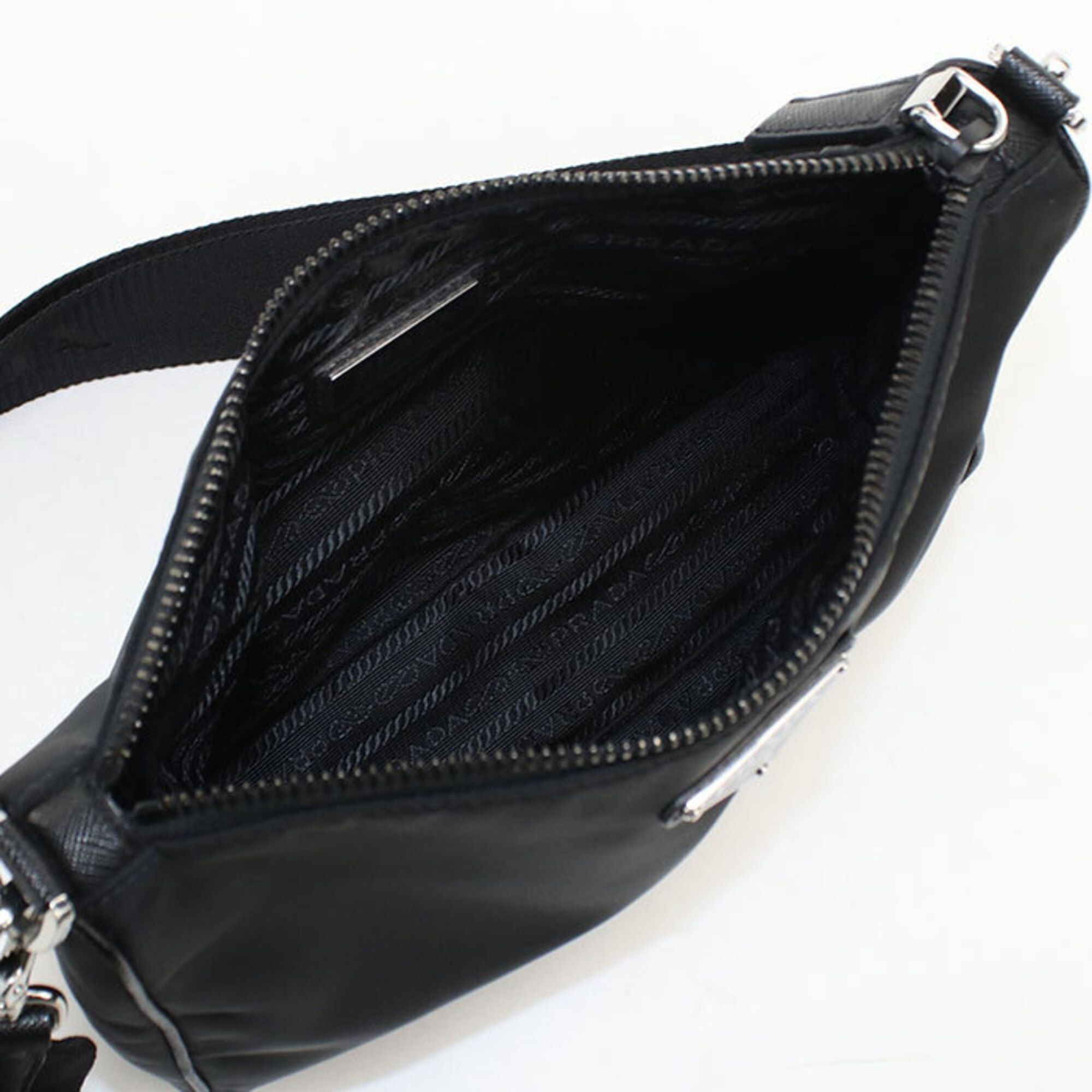 Nylon Shoulder Bag (Pre-Owned) - Prada - Modalova