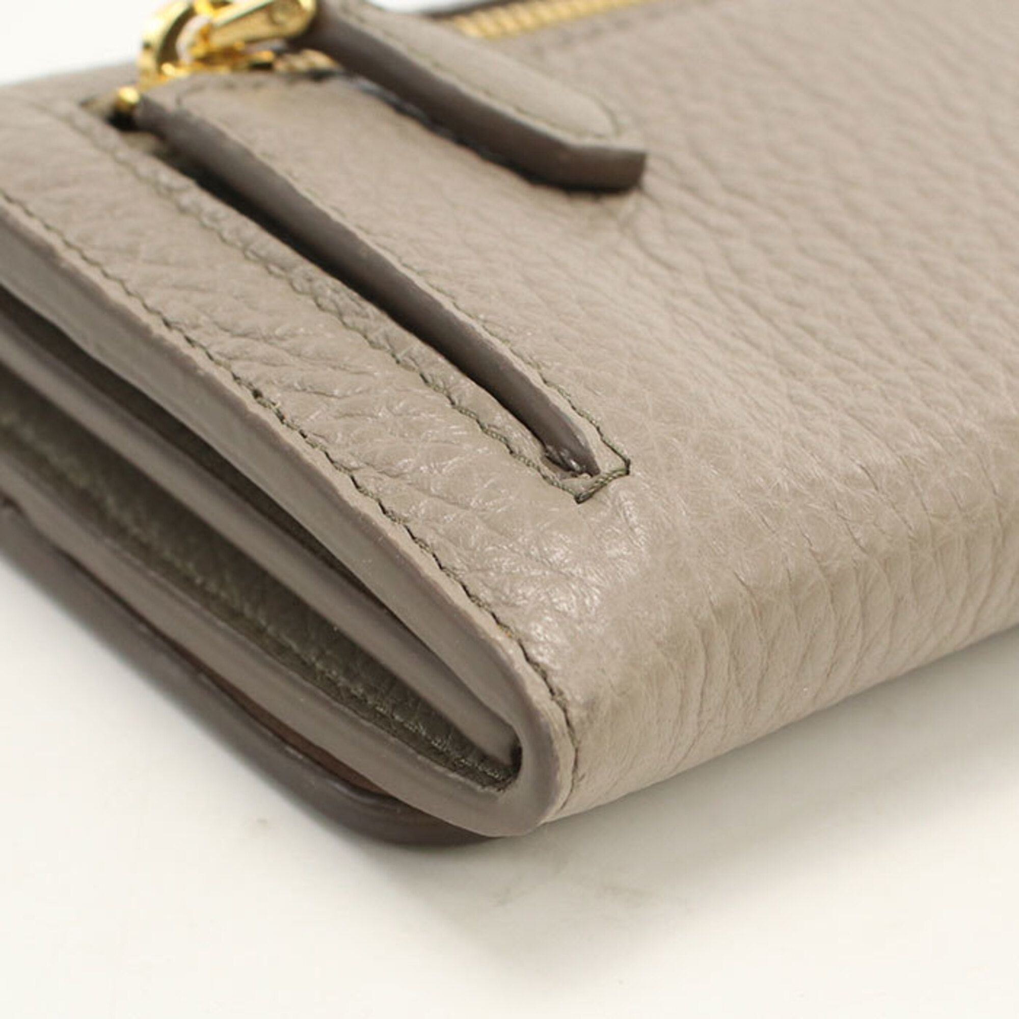 Leather Long Wallet (Bi-Fold) (Pre-Owned) - Prada - Modalova