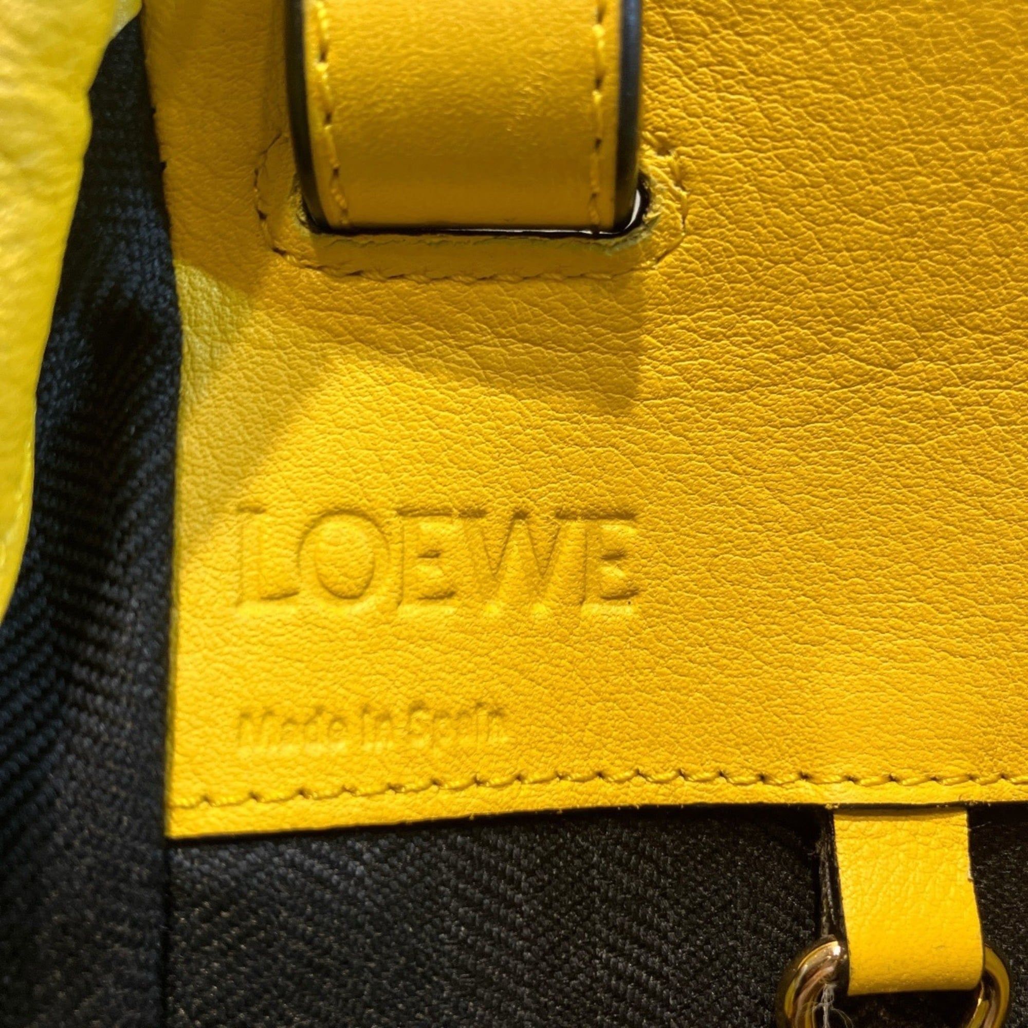 Leather Handbag (Pre-Owned) - Loewe - Modalova