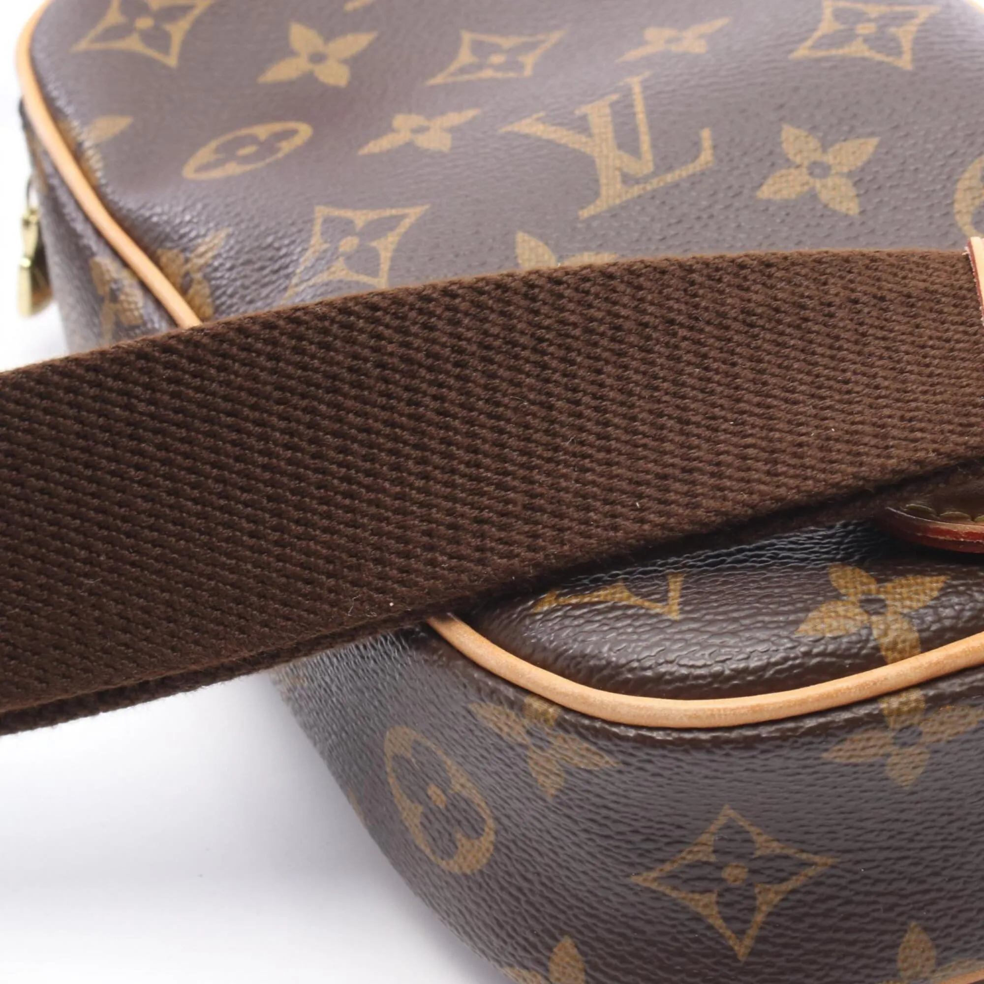 Coated Canvas Leather Fanny Pack Handbag (Pre-Owned) - Louis Vuitton - Modalova