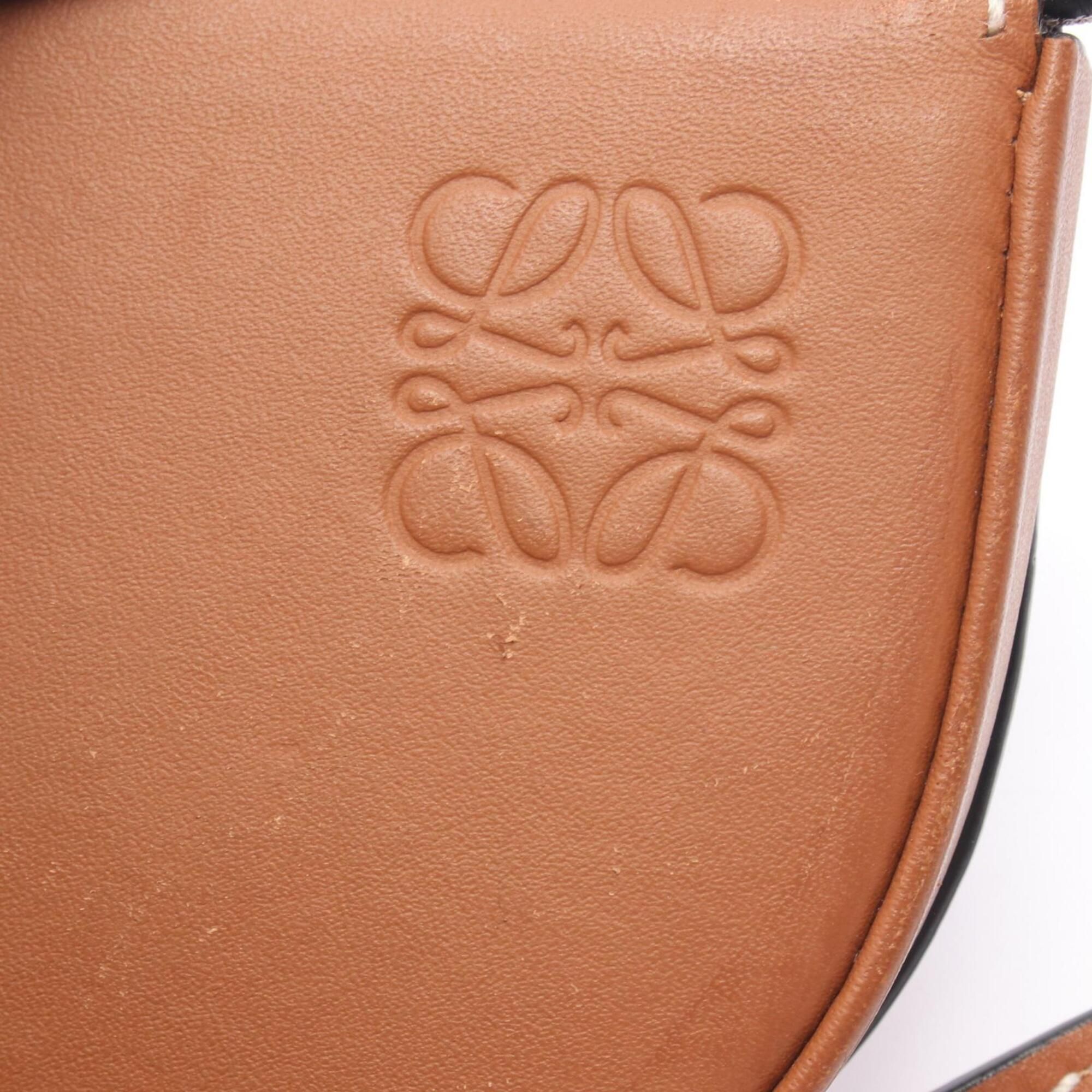 Leather Handbag Pouch Shoulder Bag (Pre-Owned) - Loewe - Modalova