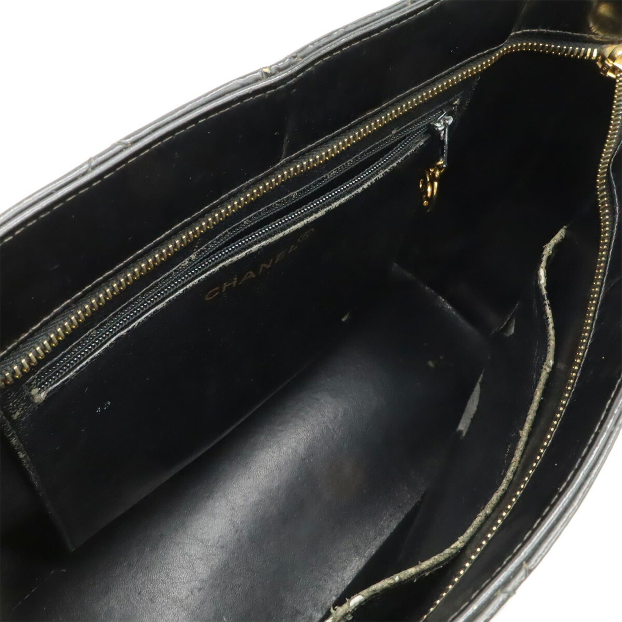 Patent Leather Shoulder Bag Tote Bag (Pre-Owned) - Chanel - Modalova