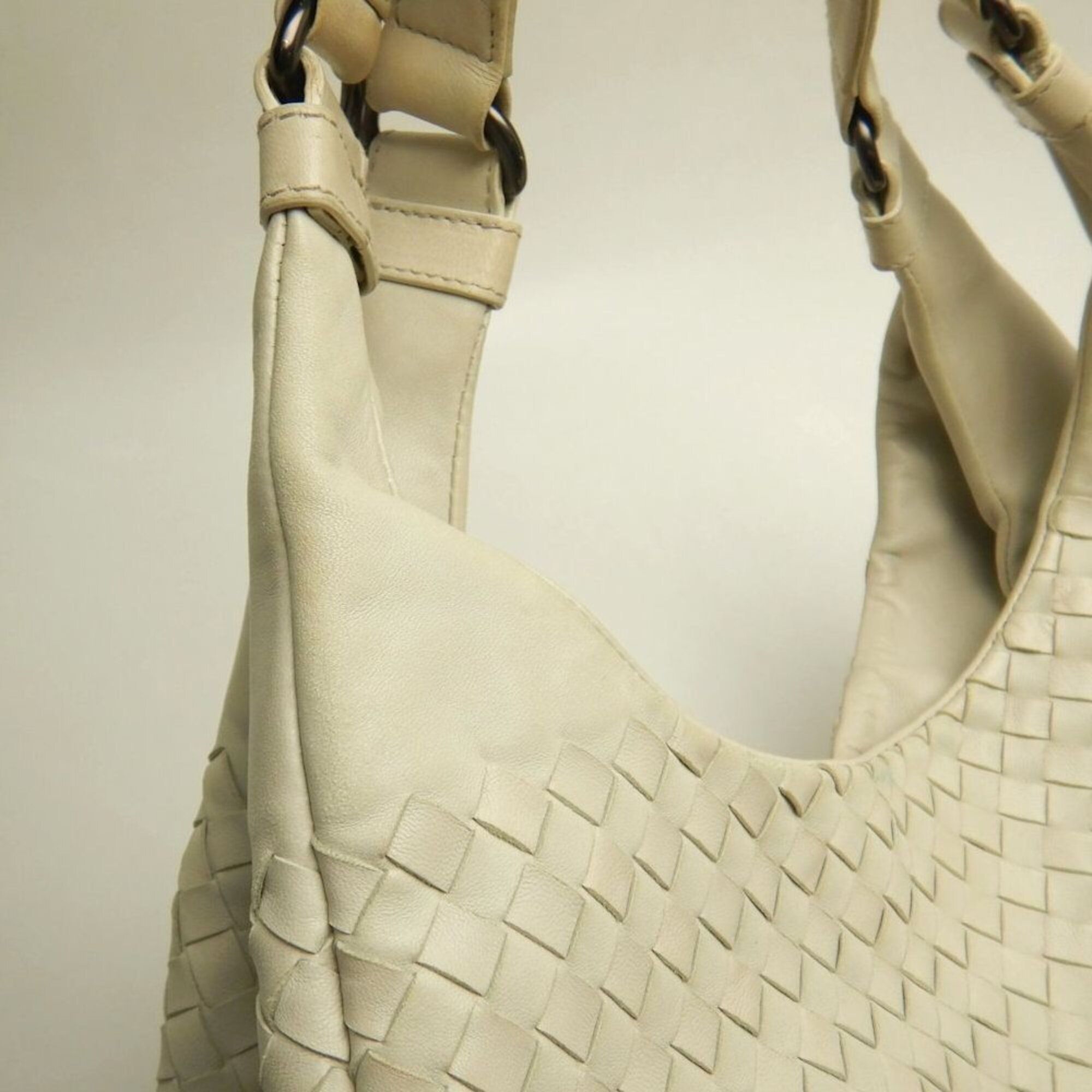Intrecciato Leather Shoulder Bag (Pre-Owned) - Bottega Veneta - Modalova