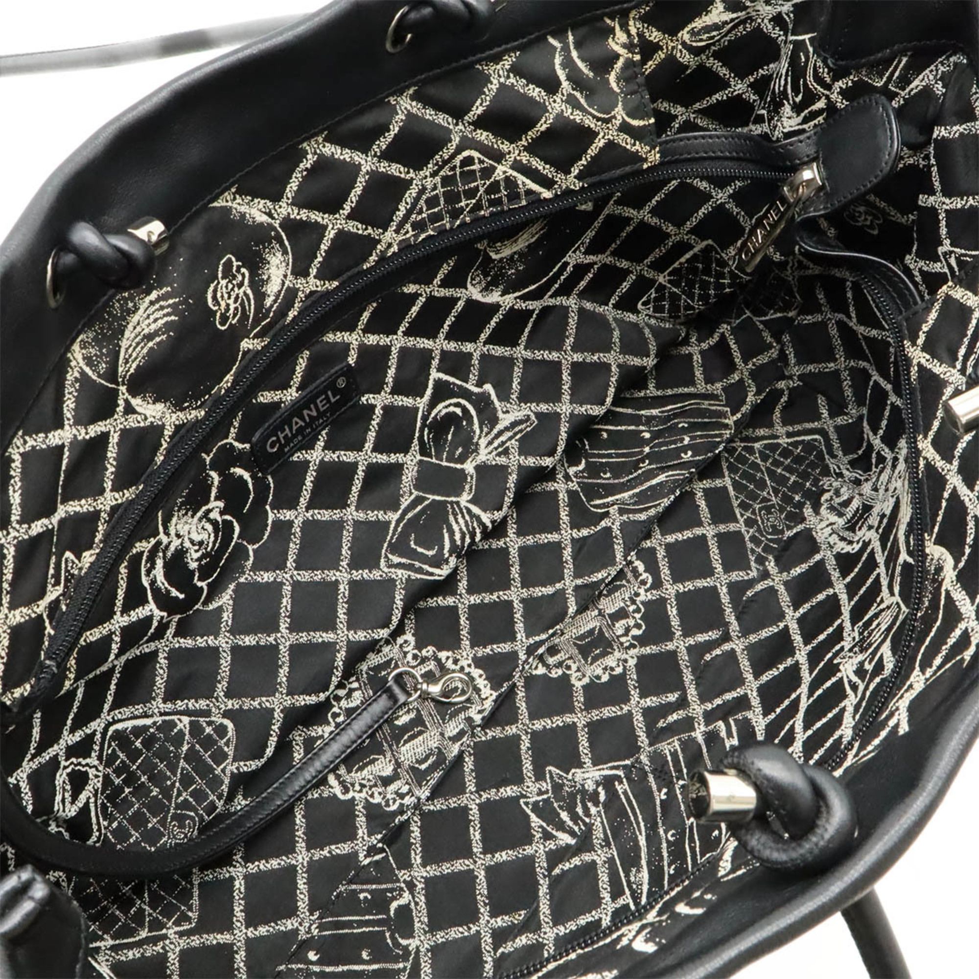 Leather Shoulder Bag Tote Bag (Pre-Owned) - Chanel - Modalova