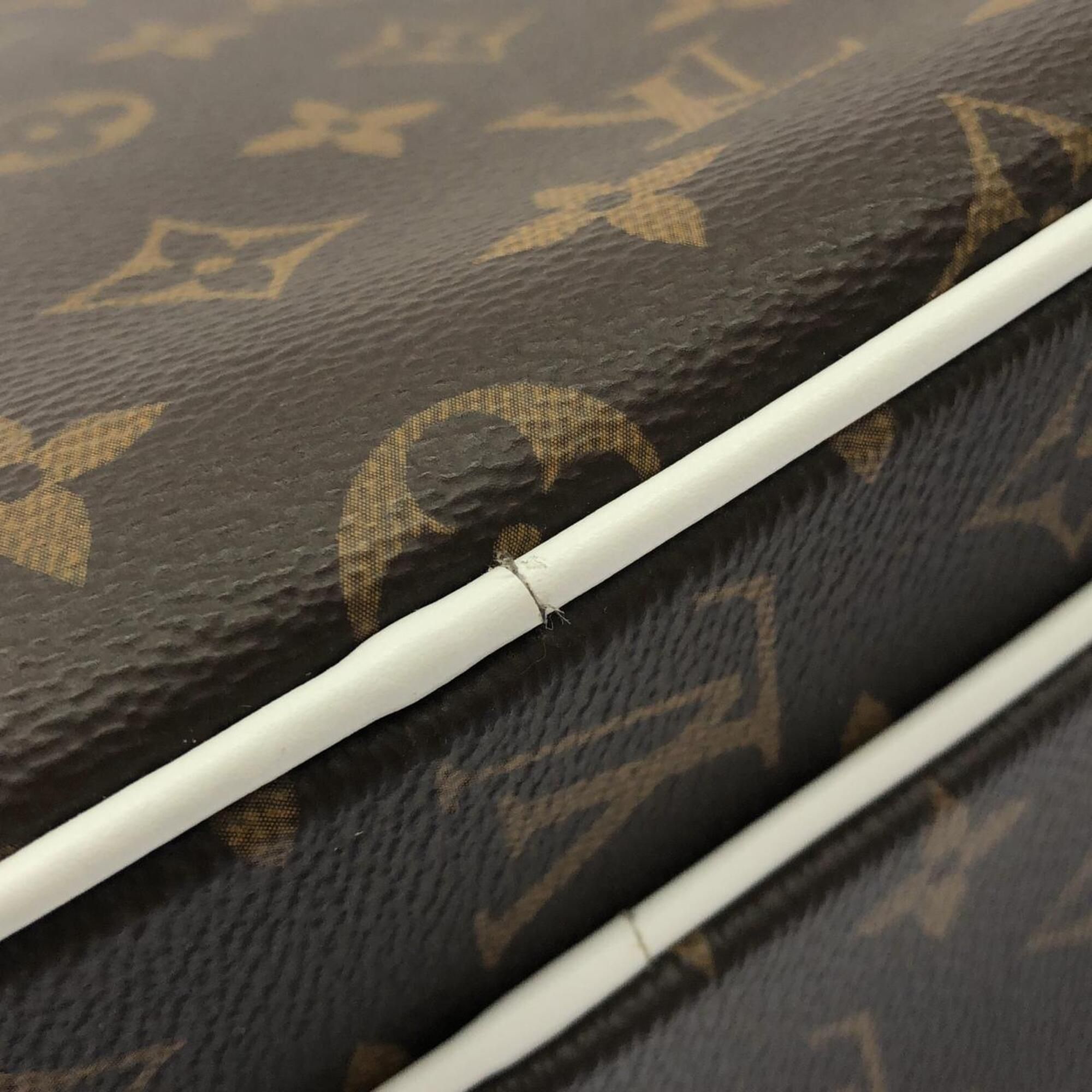 Coated Canvas Shoulder Bag (Pre-Owned) - Louis Vuitton - Modalova
