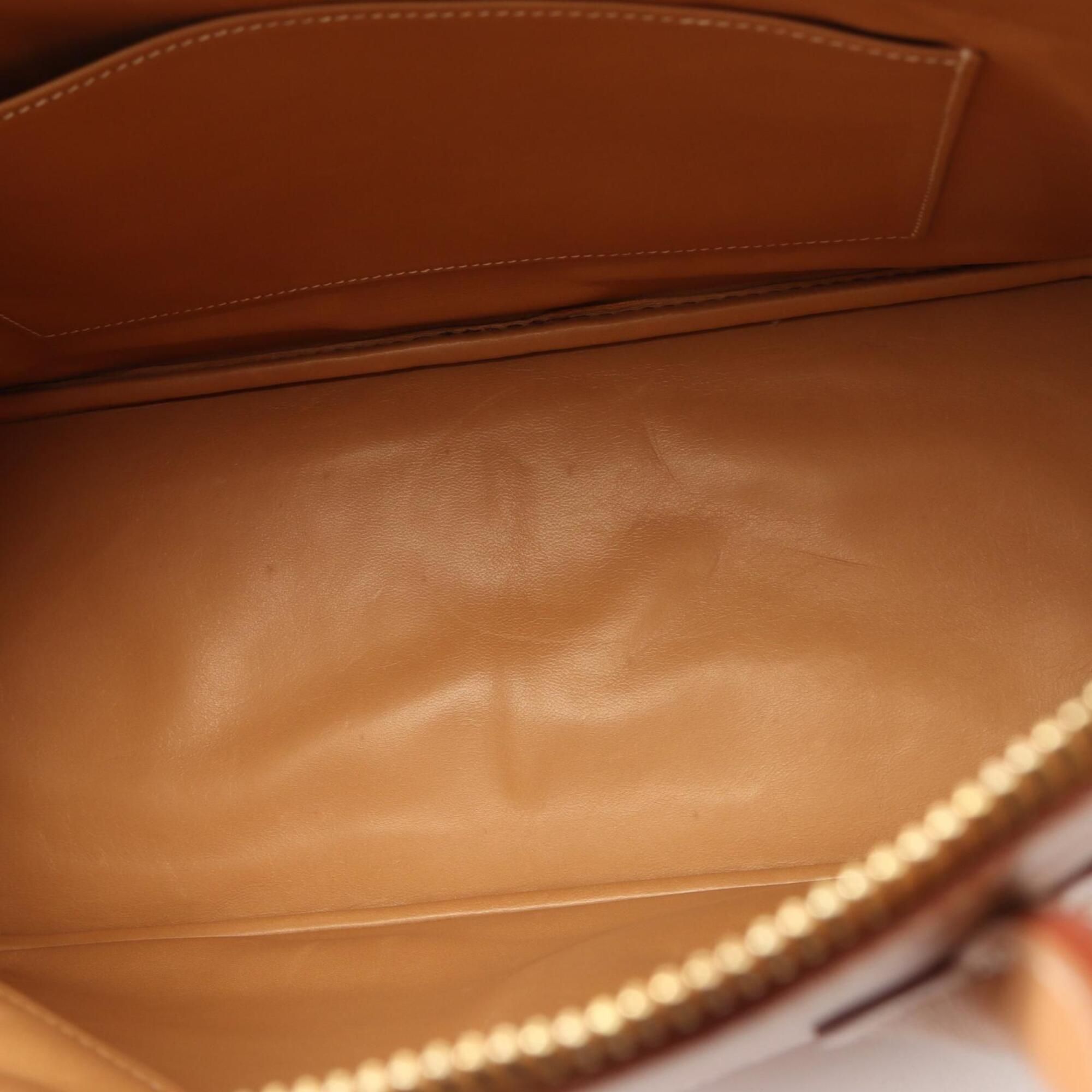 Courchevel Leather Handbag (Pre-Owned) - Hermes - Modalova