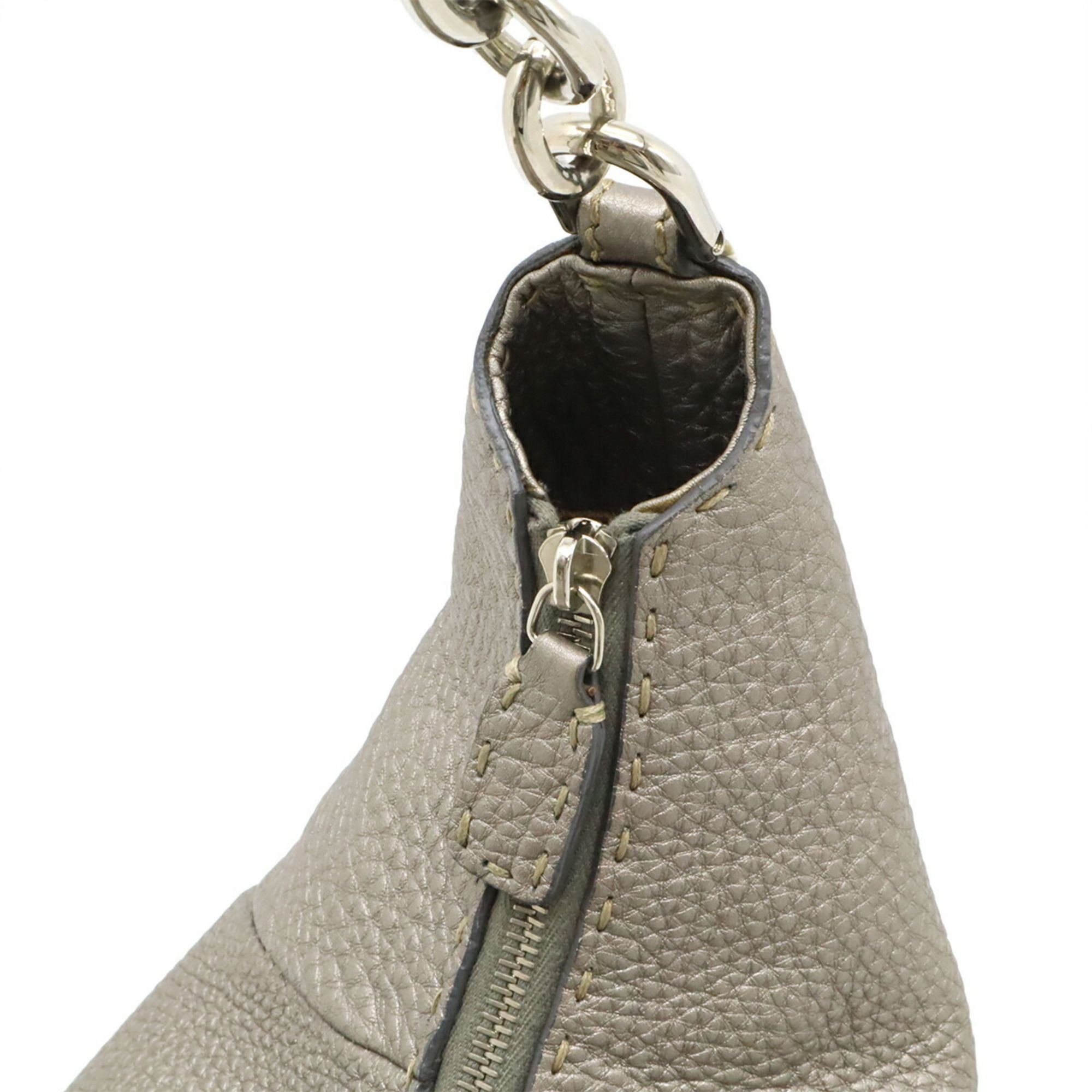 Selleria Leather Shoulder Bag (Pre-Owned) - Fendi - Modalova